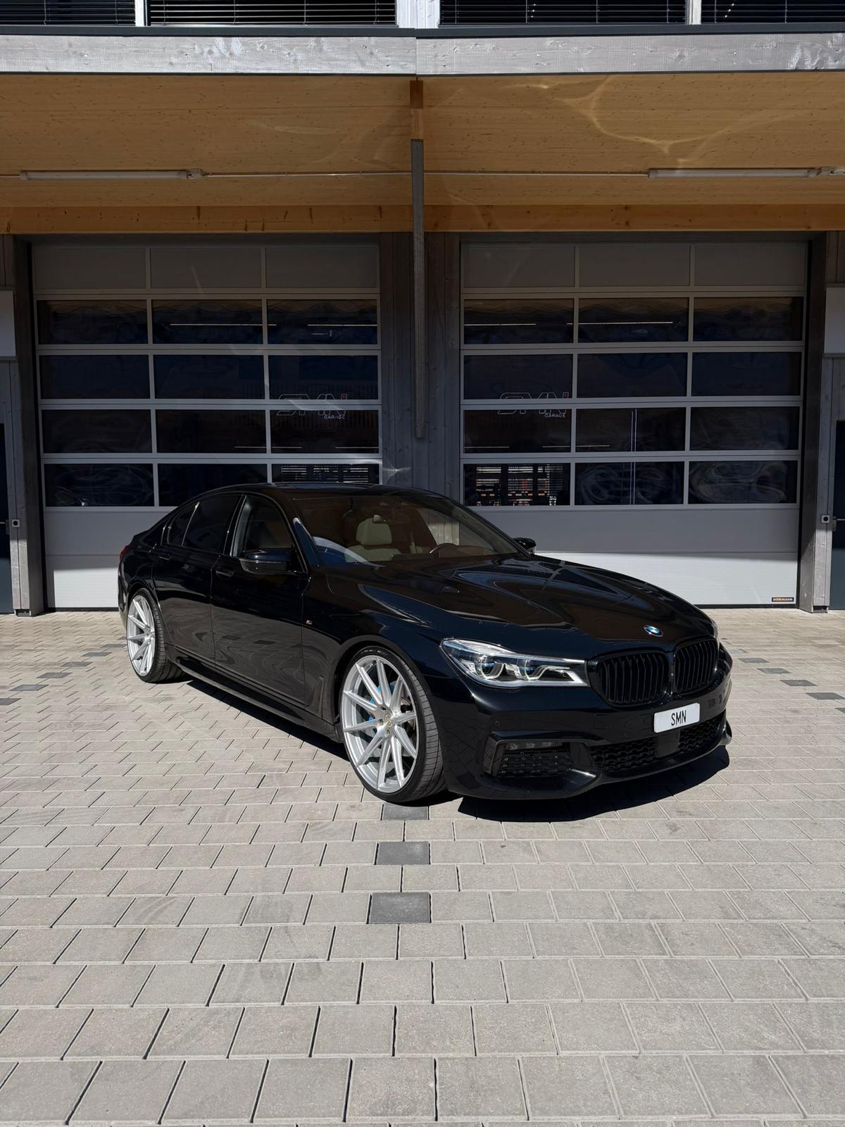 BMW 740d xDrive Steptronic-image-0