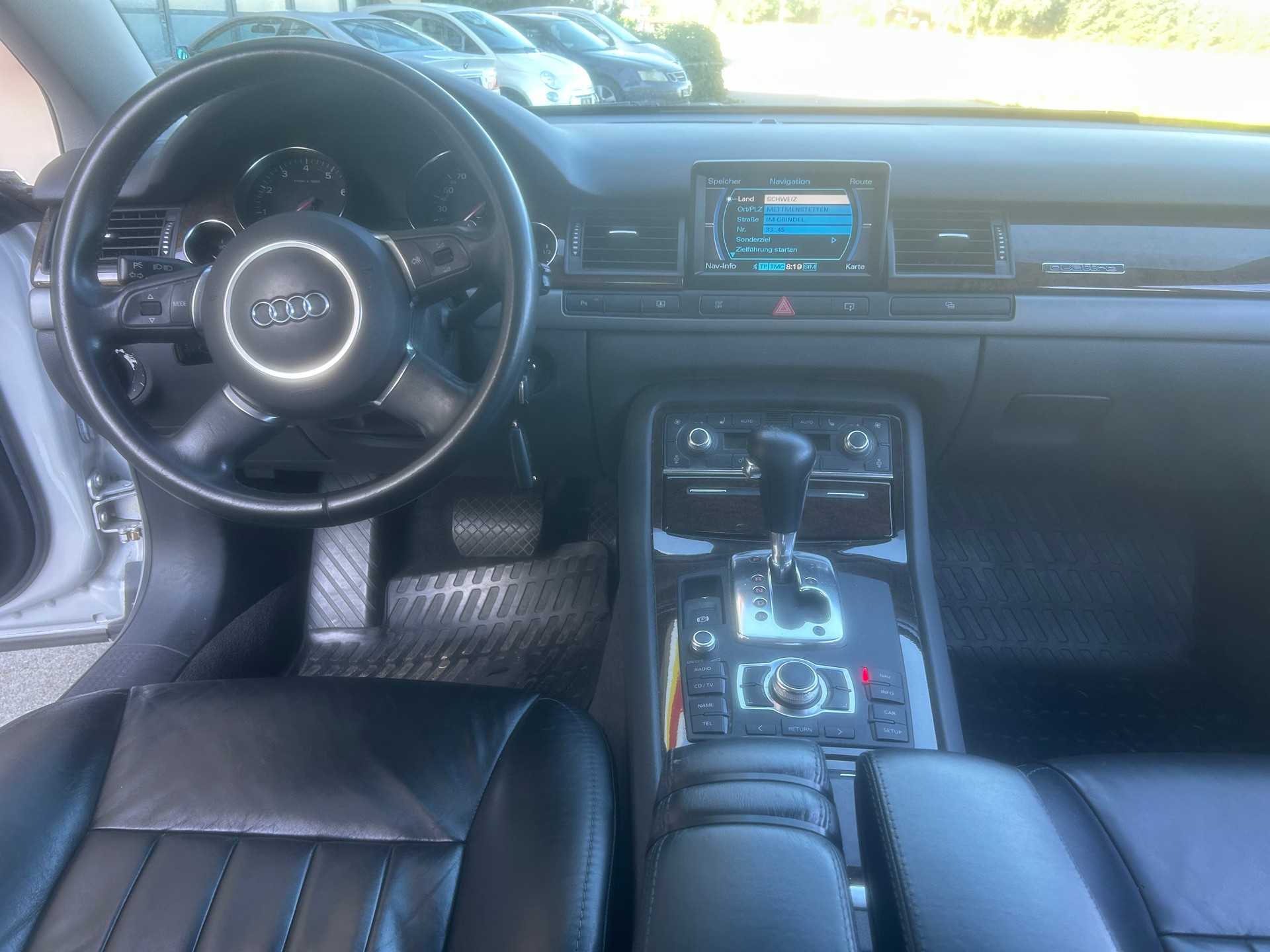 AUDI A8 L 4.2 quattro tiptronic-image-4