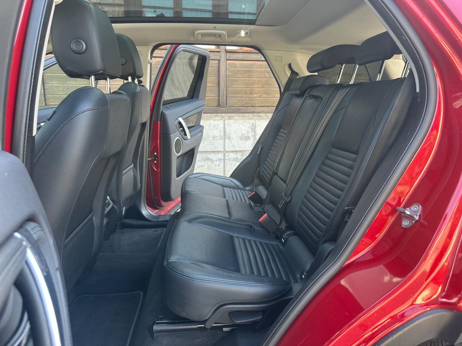 LAND ROVER Discovery Sport P200 2.0 Si4 MHEV HSE AT9-image-10