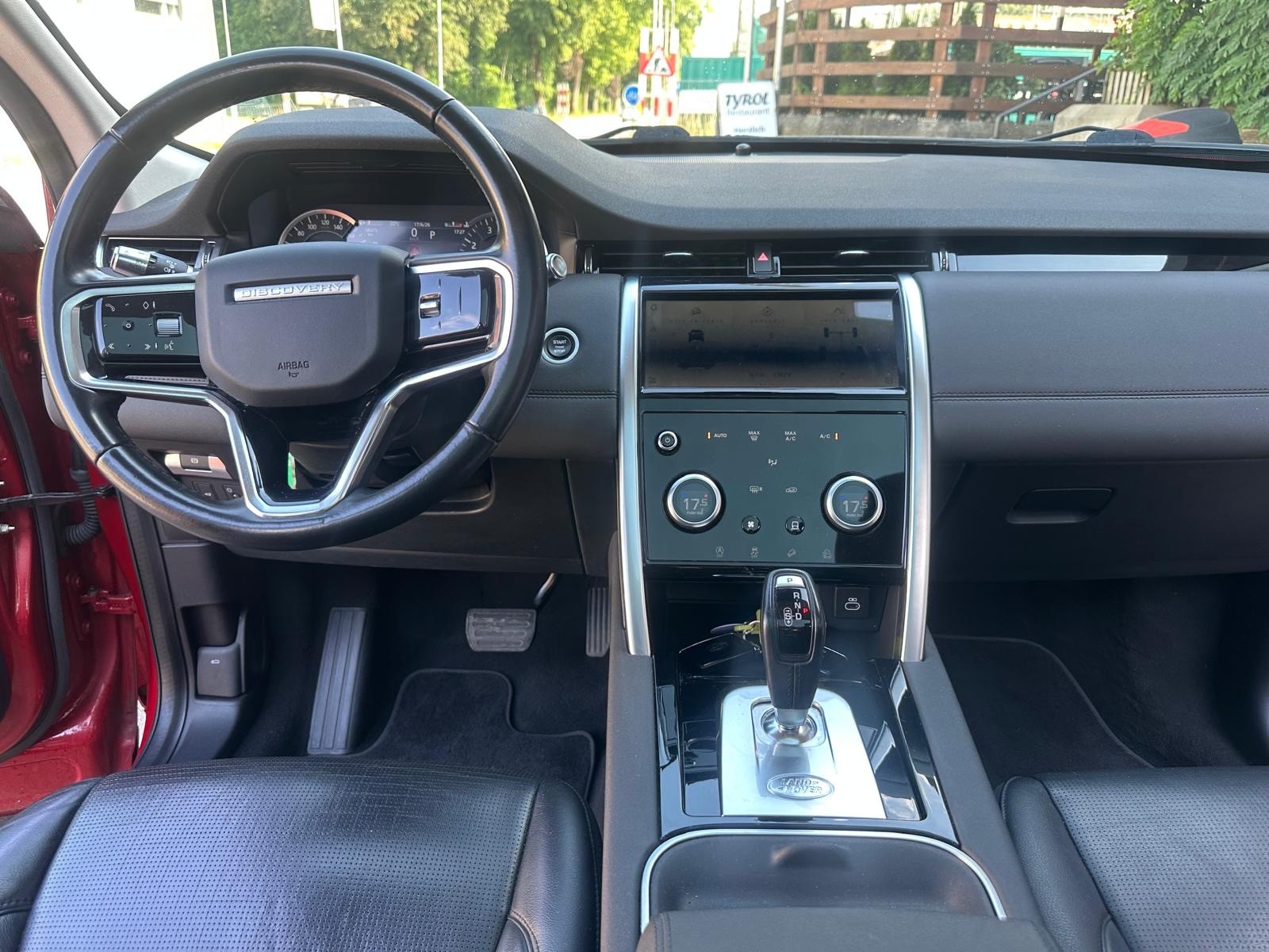 LAND ROVER Discovery Sport P200 2.0 Si4 MHEV HSE AT9-image-7