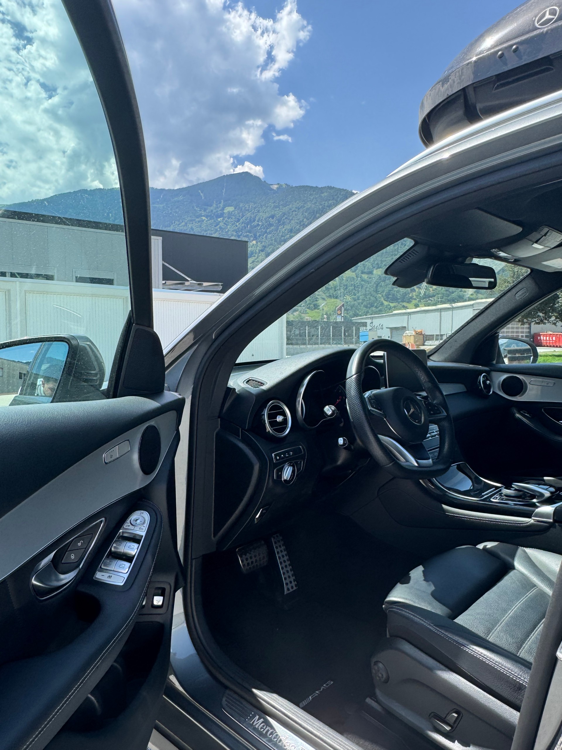 MERCEDES-BENZ GLC 250 d AMG Line 4Matic 9G-Tronic-image-7