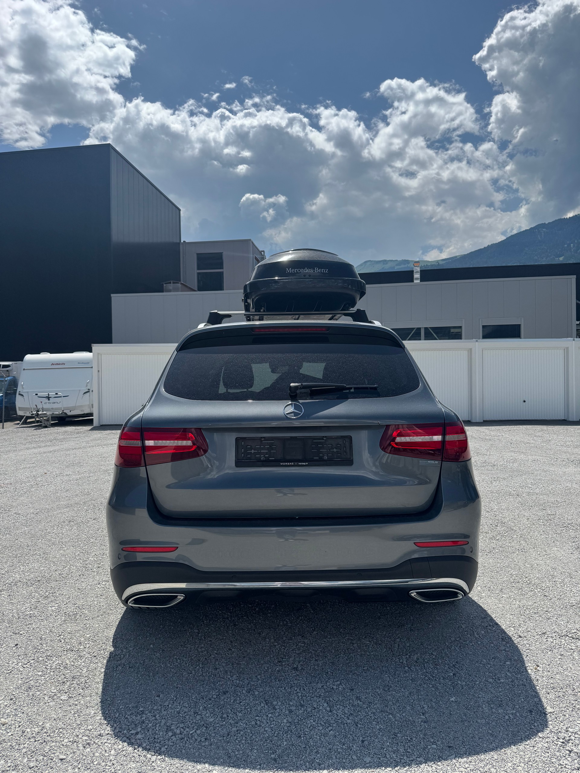 MERCEDES-BENZ GLC 250 d AMG Line 4Matic 9G-Tronic-image-4