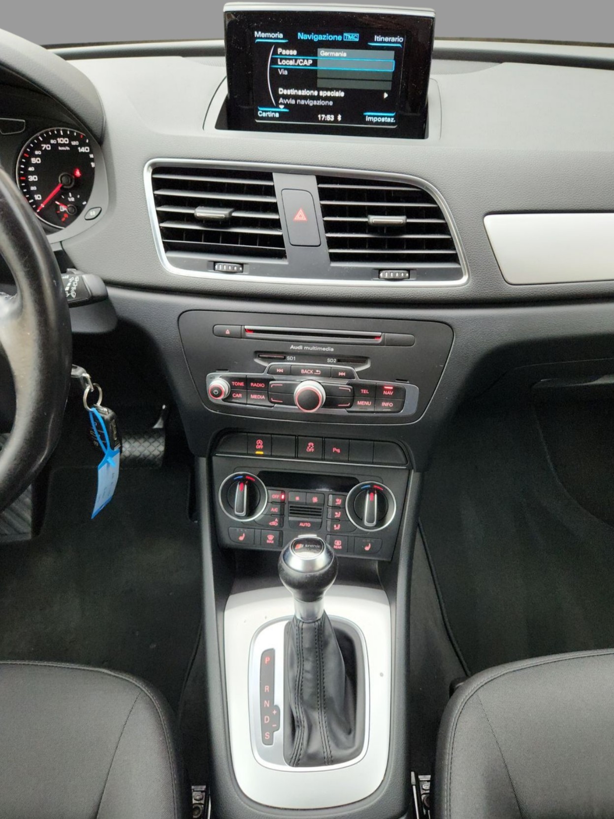 AUDI Q3 1.4 TFSI design S-tronic-image-10