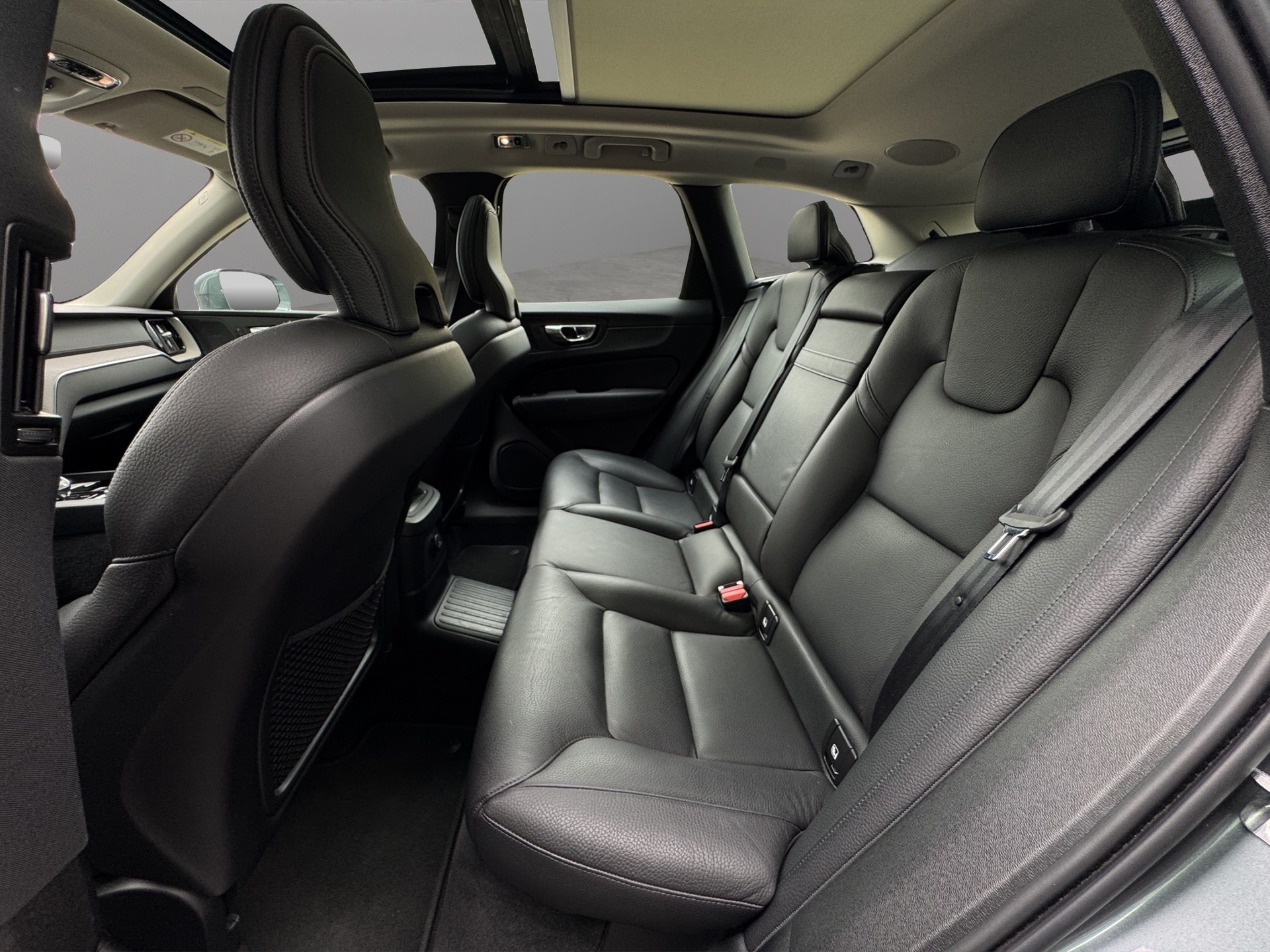 VOLVO XC60 T6 eAWD Inscription Geartronic-image-9