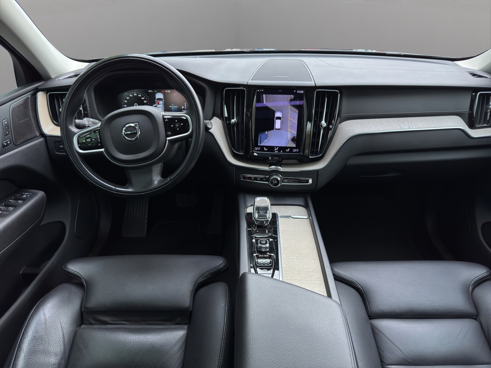 VOLVO XC60 T6 eAWD Inscription Geartronic-image-10