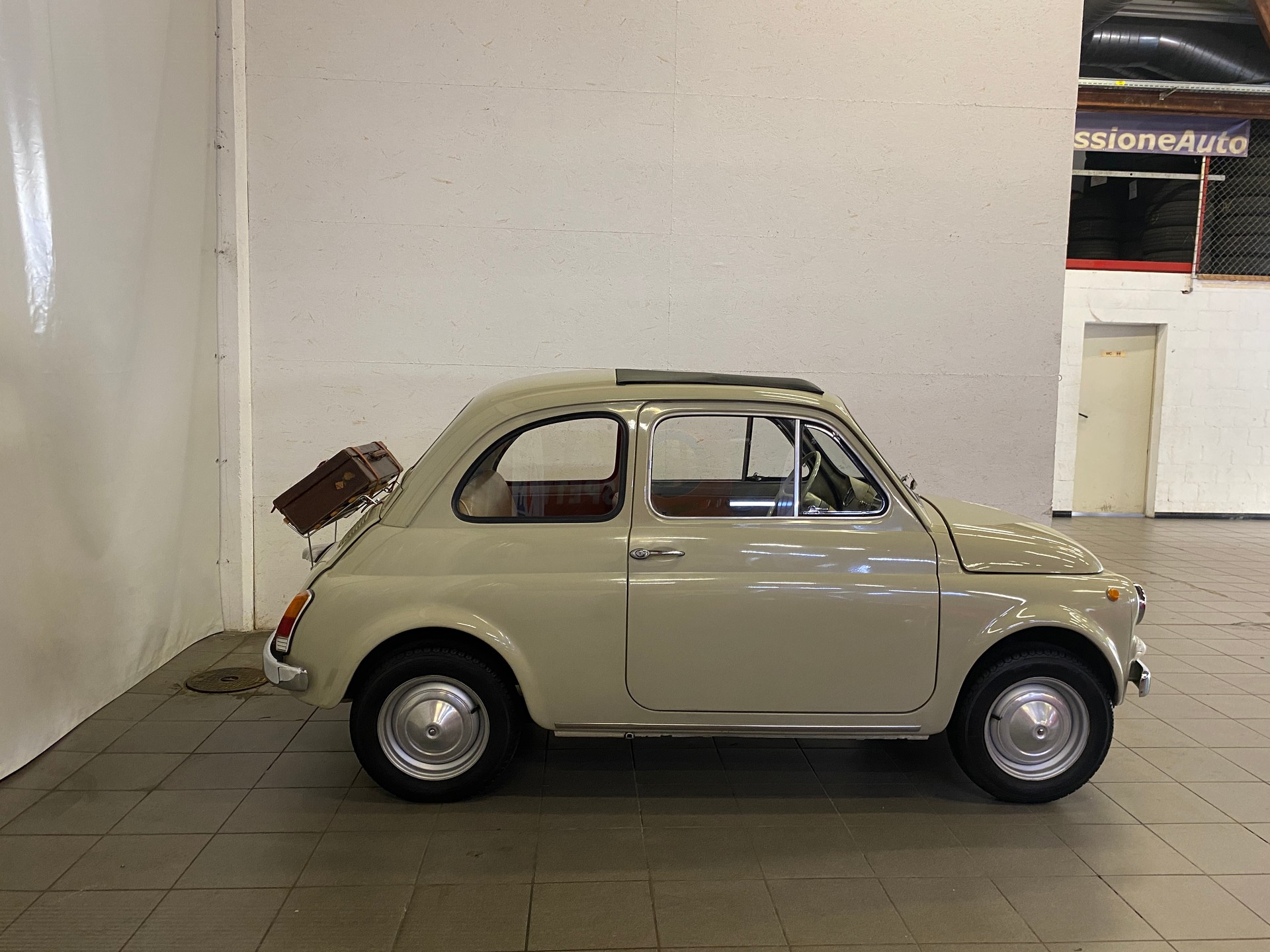 FIAT 500 F-image-4
