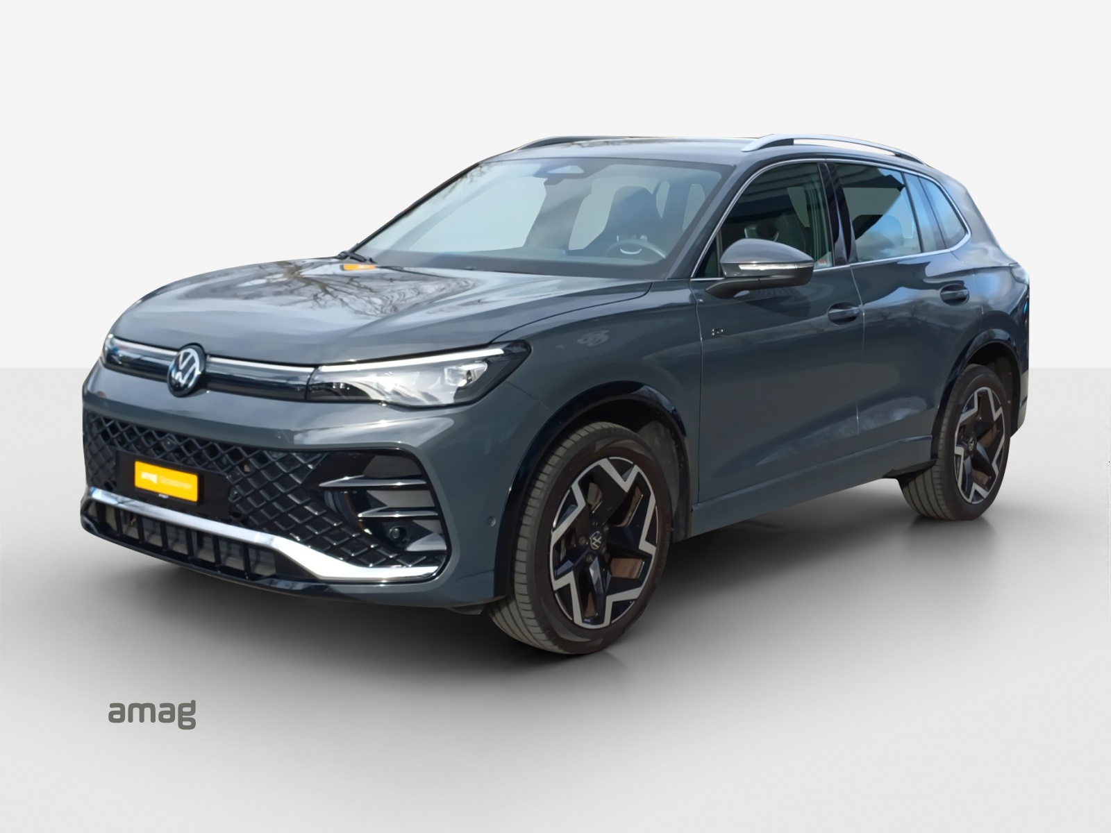 VW Tiguan 2.0 TDI SCR R-Line 4Motion DSG-image-0