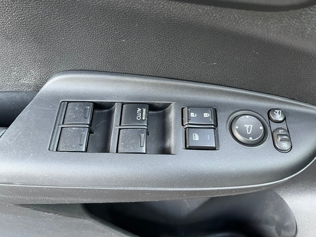 HONDA Jazz 1.3i-VTEC Comfort-image-11