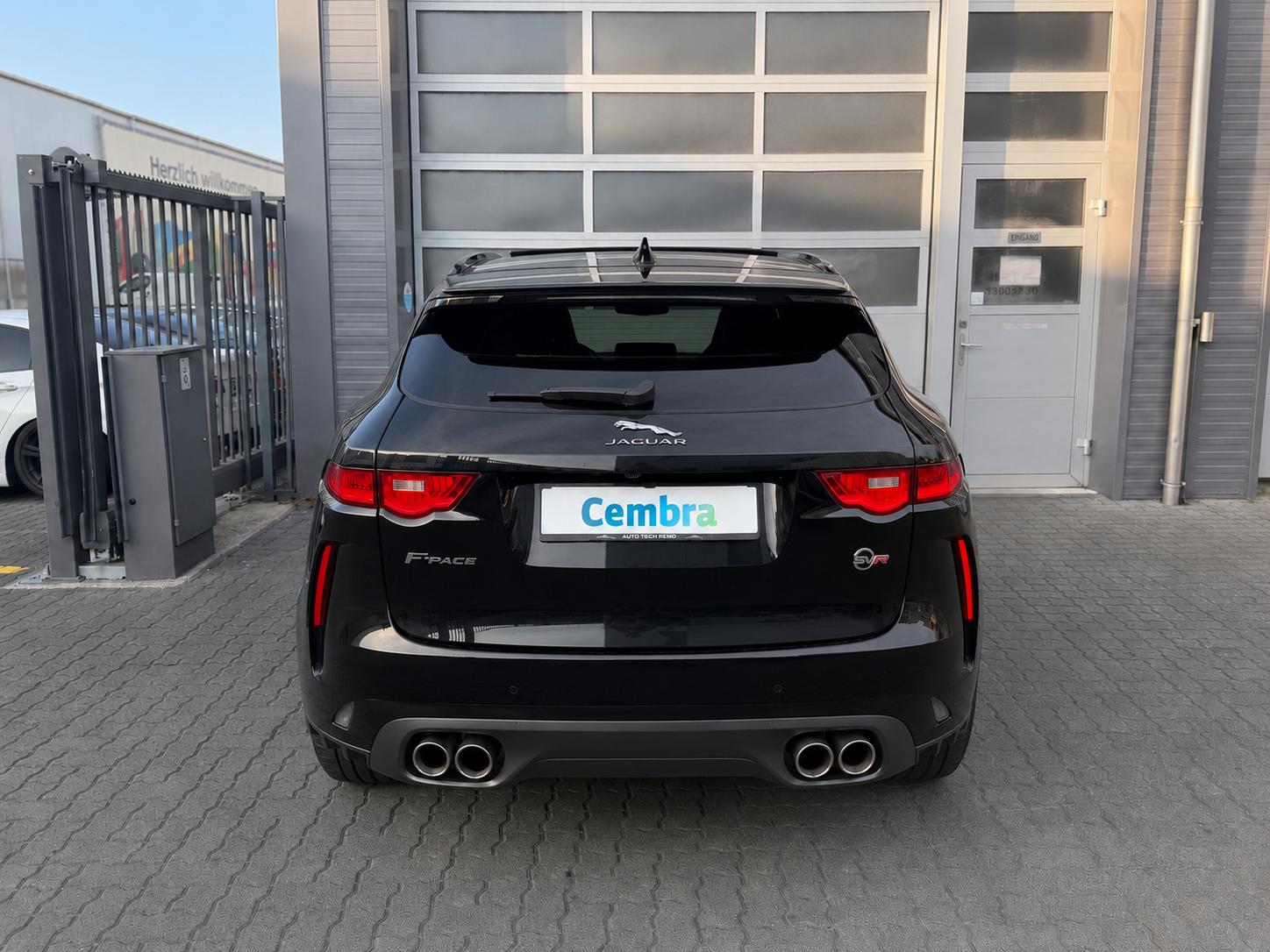 JAGUAR F-Pace 5.0 V8 SVR AWD Automatik-image-5