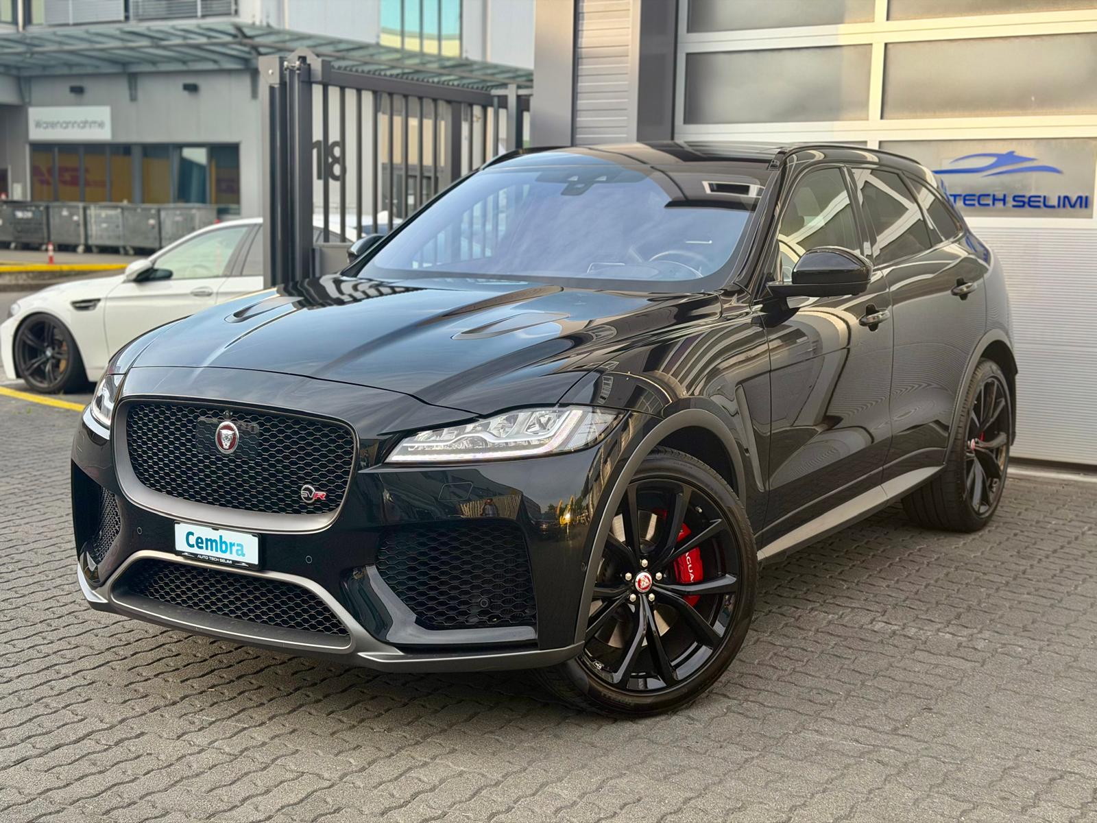 JAGUAR F-Pace 5.0 V8 SVR AWD Automatik-image-0