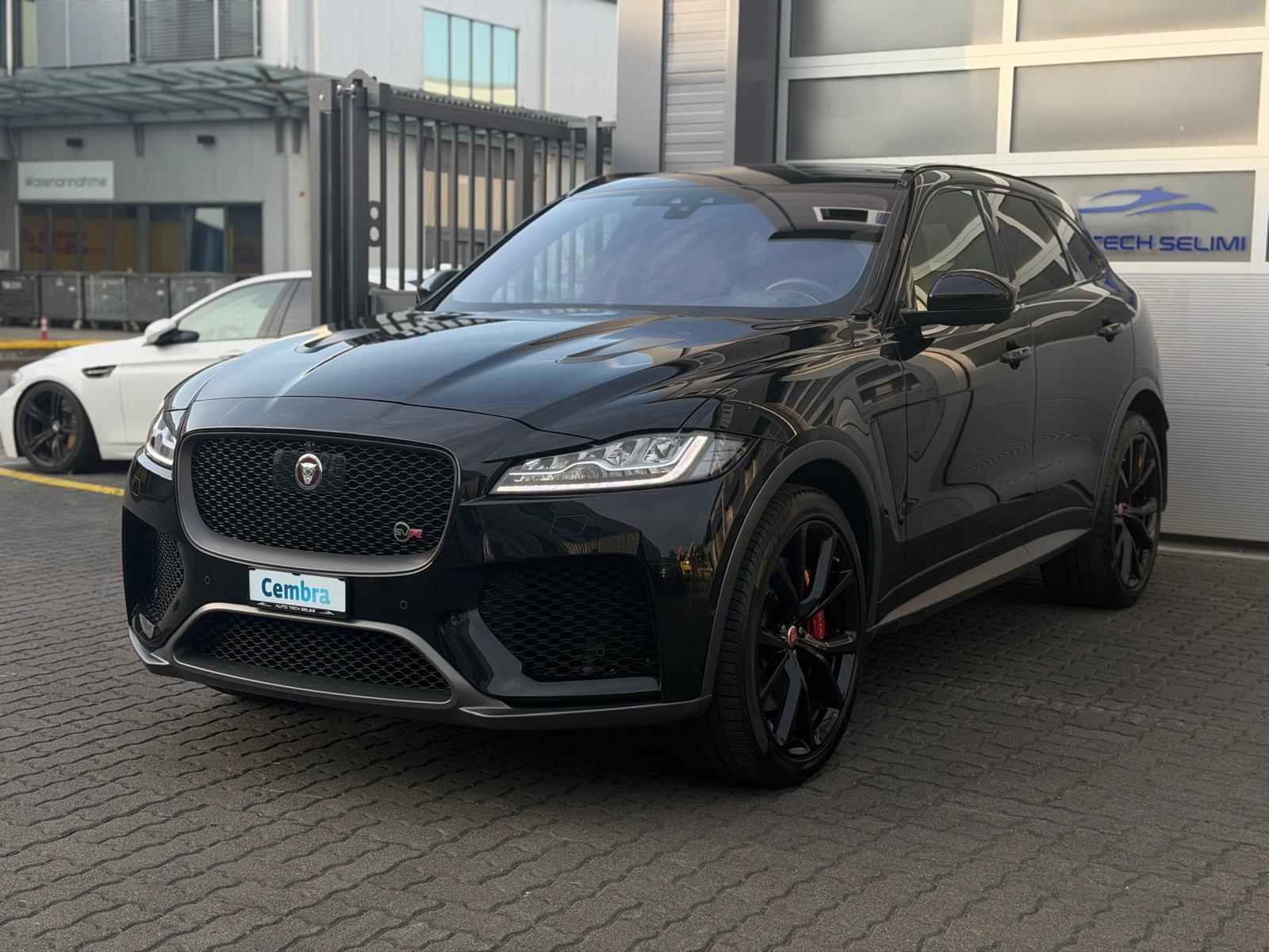 JAGUAR F-Pace 5.0 V8 SVR AWD Automatik-image-1
