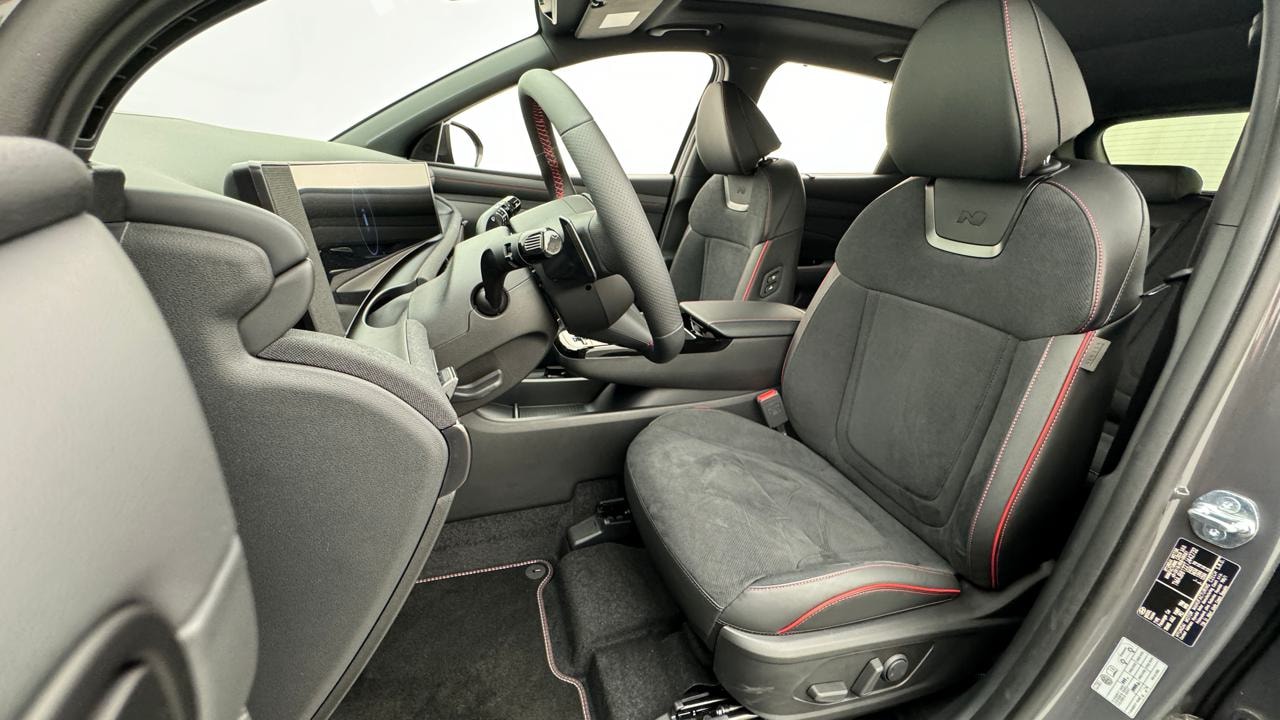 HYUNDAI Tucson 1.6 TGDI PHEV N-Line 4WD-image-4