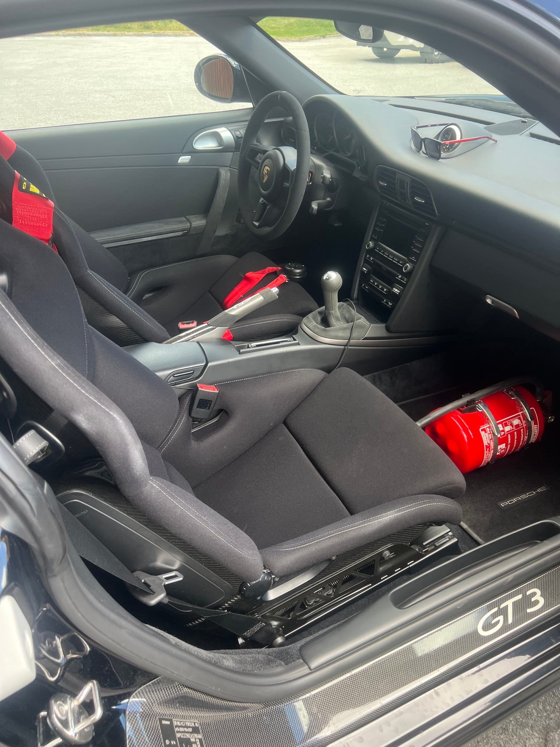 PORSCHE 3.8 GT3-image-4