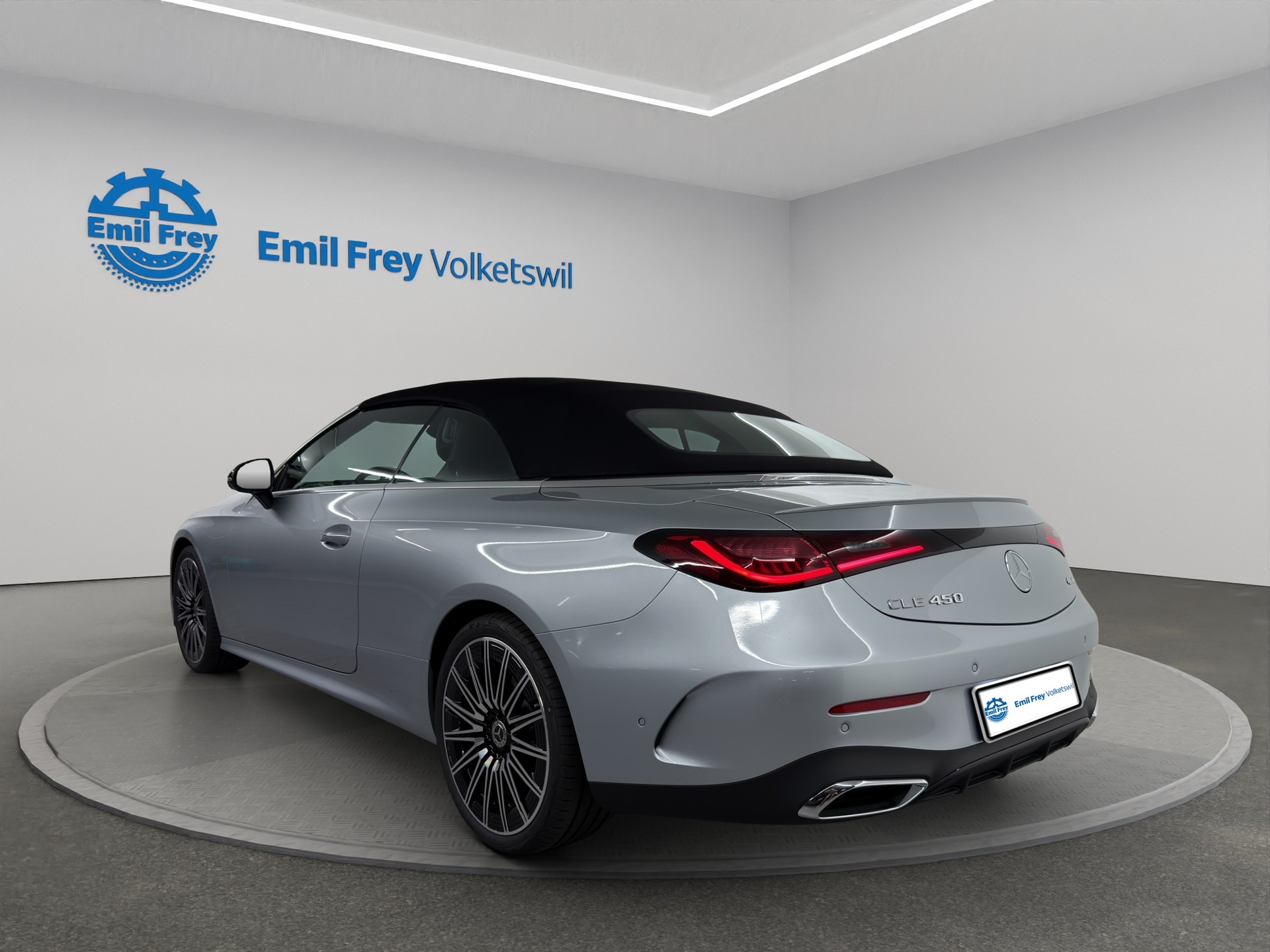 MERCEDES-BENZ CLE 450 AMG Line 4matic Cabriolet-showroom-element-2