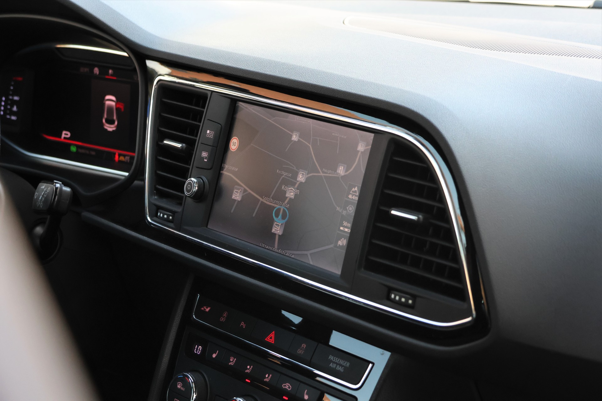 SEAT Leon 2.0 TSI SWISS Cupra 290 DSG (CH)-image-18