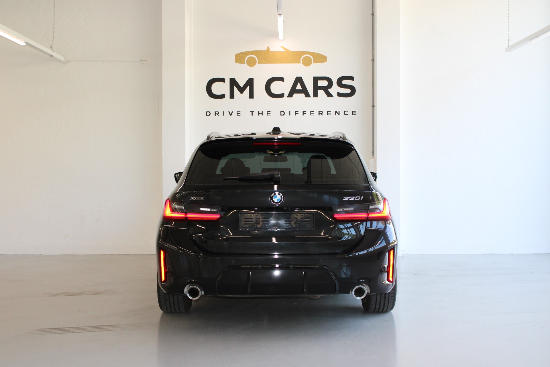 BMW 330i xDrive Steptronic M Sport-image-4