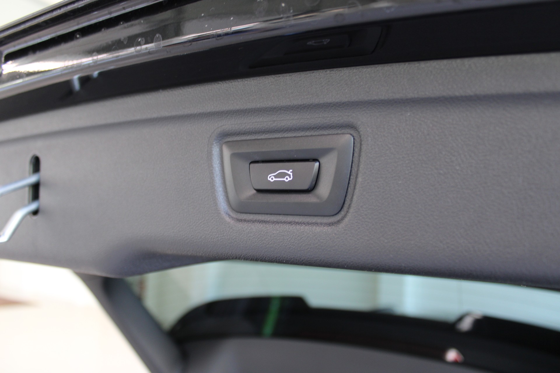 BMW 330i xDrive Steptronic M Sport-image-23