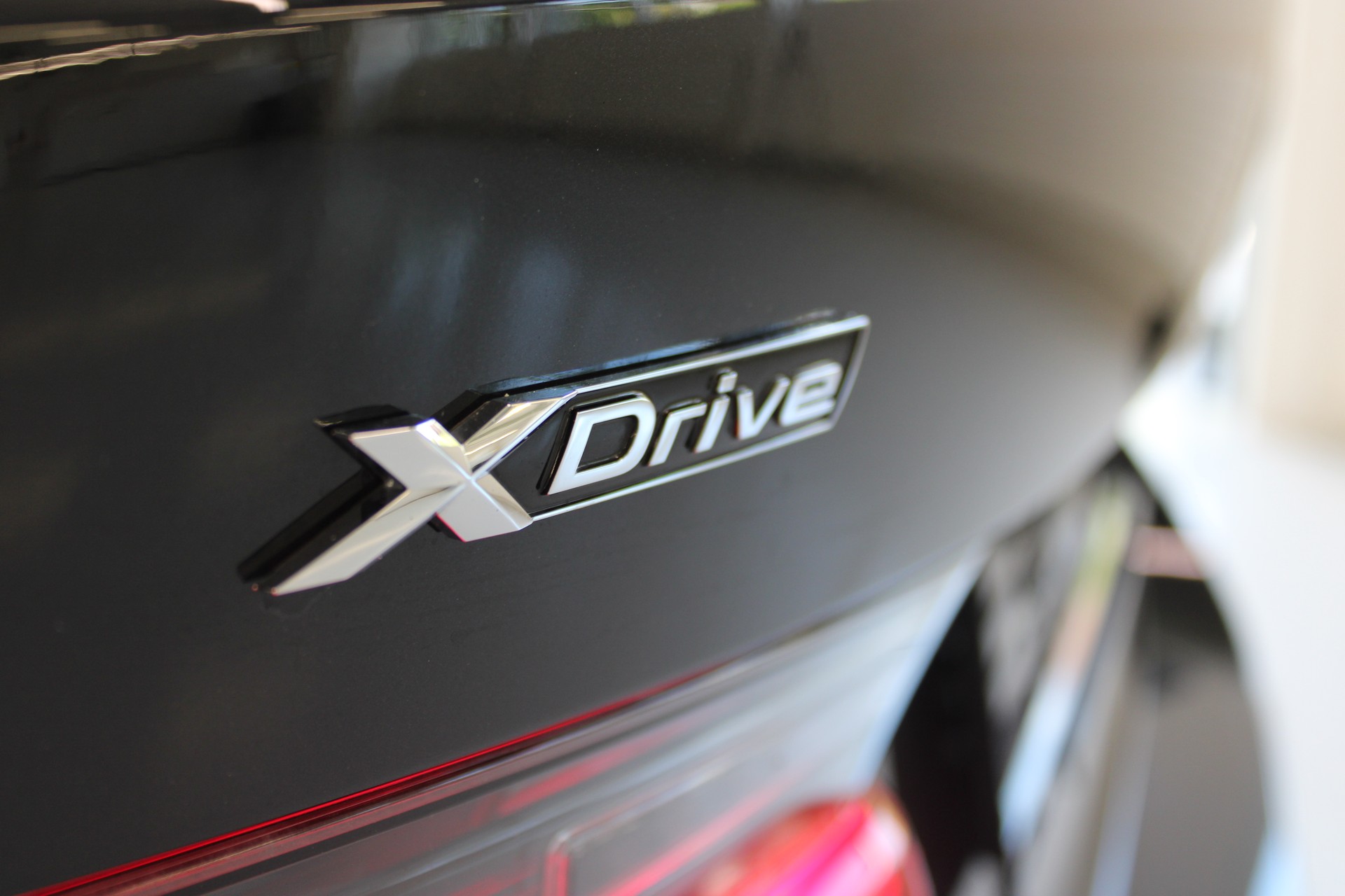 BMW 330i xDrive Steptronic M Sport-image-7