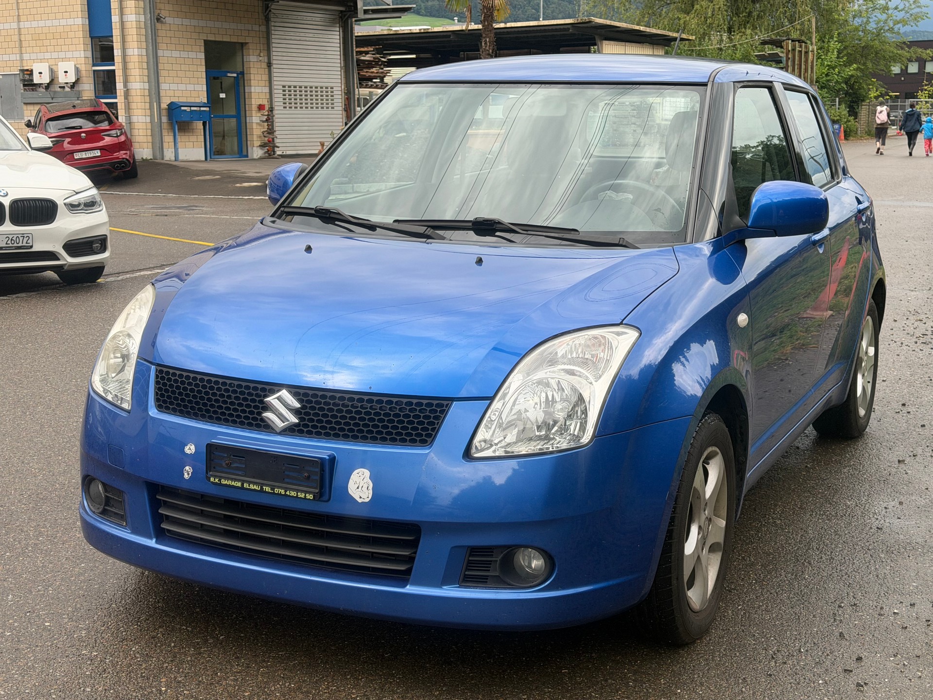 SUZUKI Swift 1.3i 16V GL Top 4x4-image-1