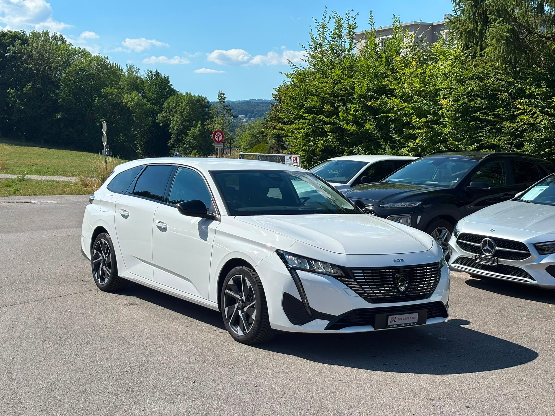 PEUGEOT 308 SW 1.5 BlueHDI Allure Pack EAT8