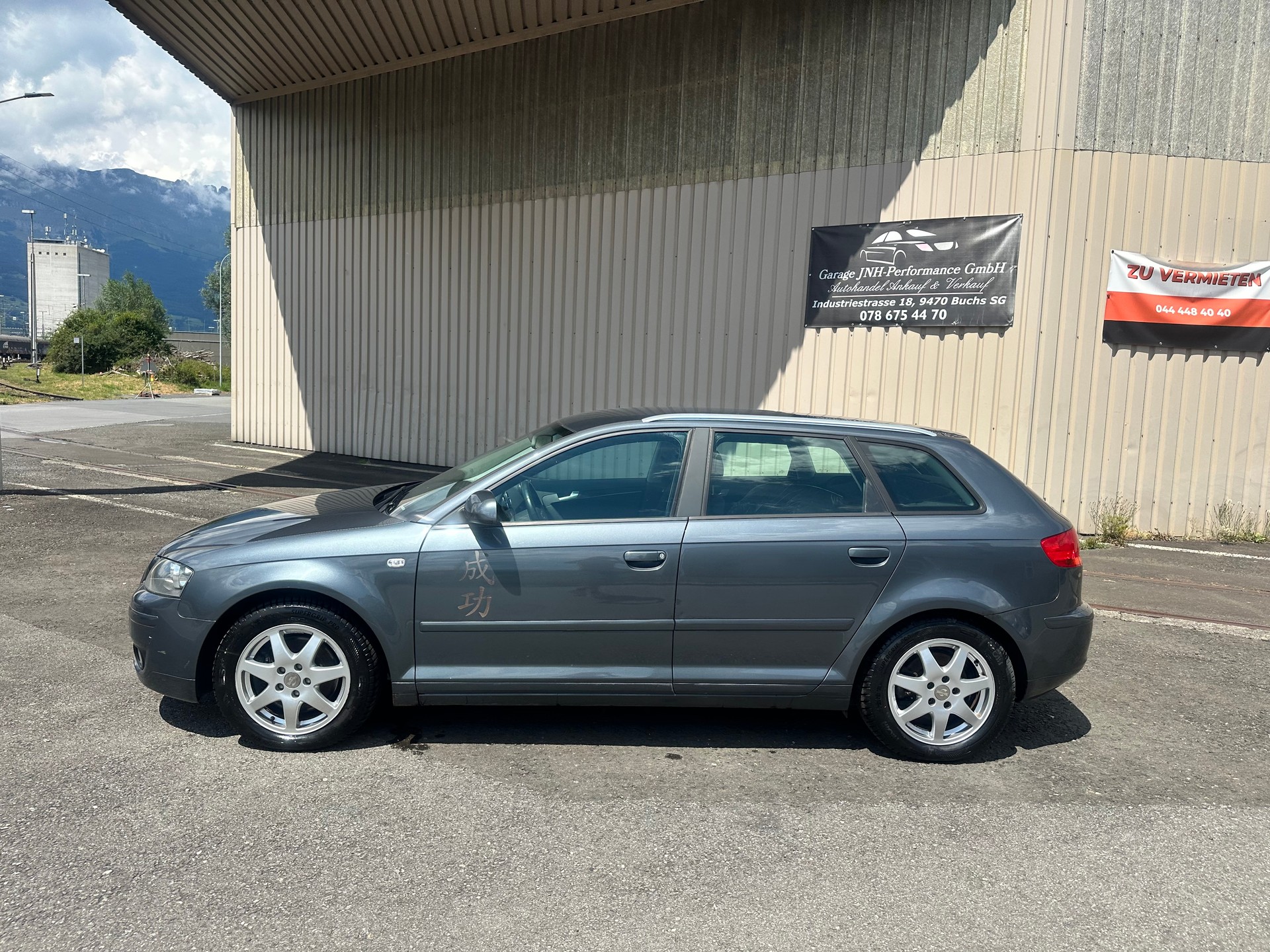 AUDI A3 Sportback 2.0 Turbo FSI Ambition quattro-image-3