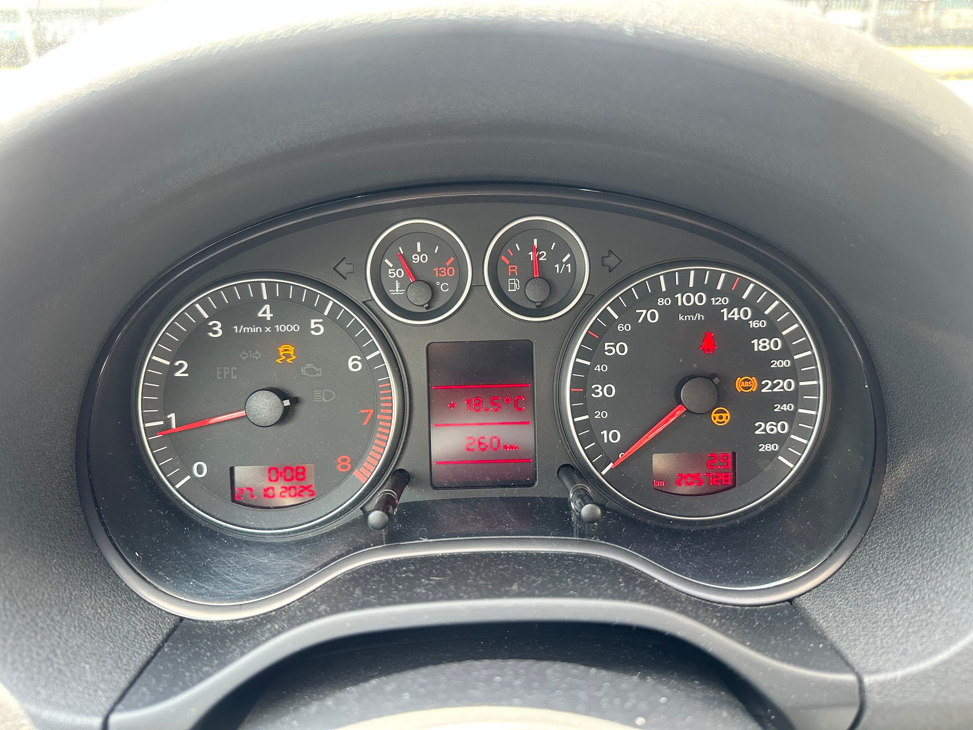 AUDI A3 Sportback 2.0 Turbo FSI Ambition quattro-image-8