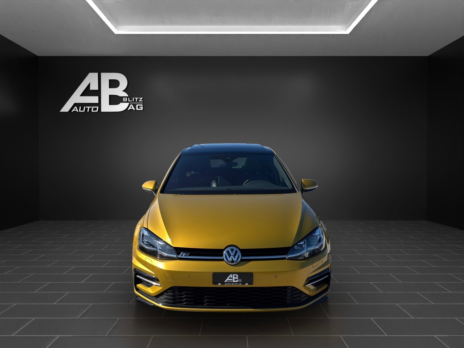 VW Golf VII 1.5 TSI R-Line EVO Highline DSG mit 150 PS