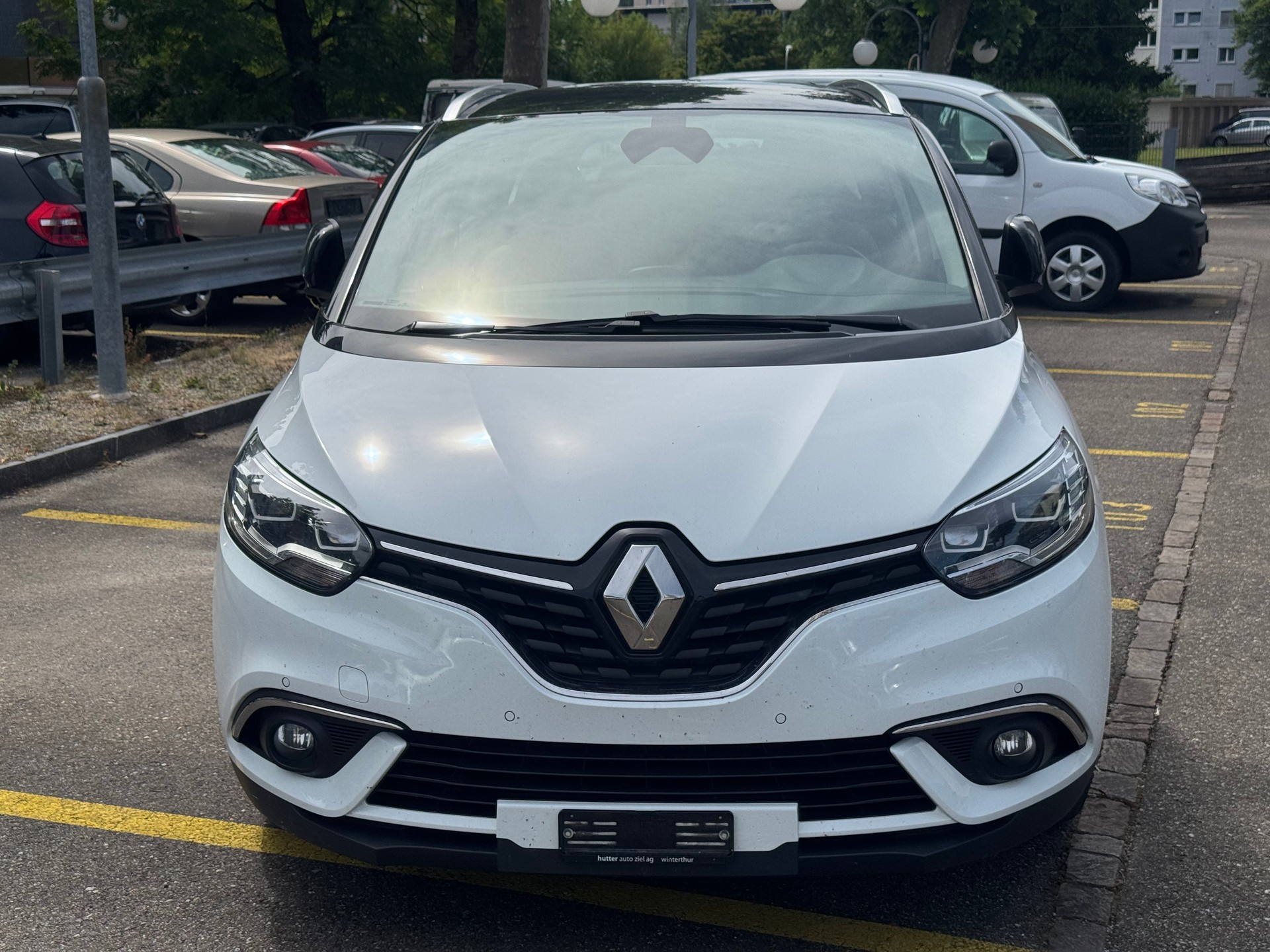 RENAULT Grand Scénic 1.3 16V Turbo Initiale Paris EDC-image-1