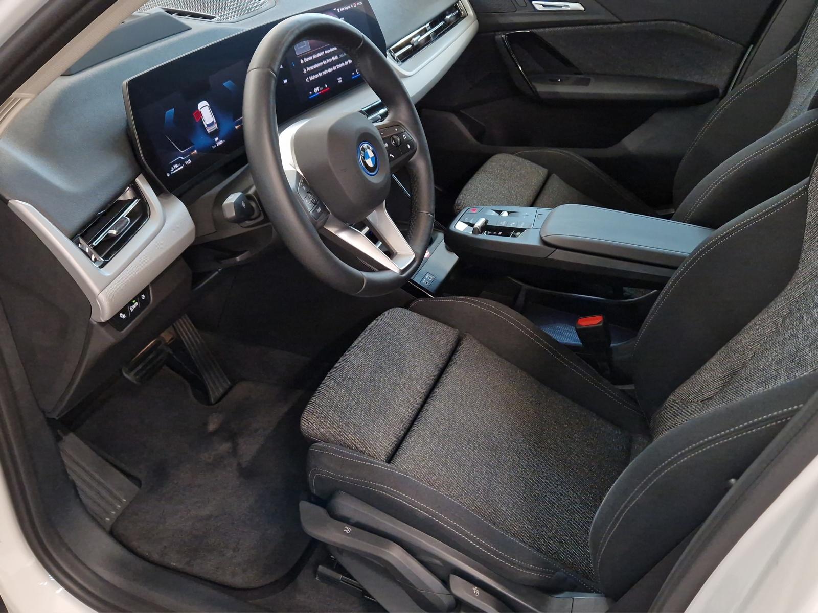 BMW X1 xDrive30e Steptronic-image-6