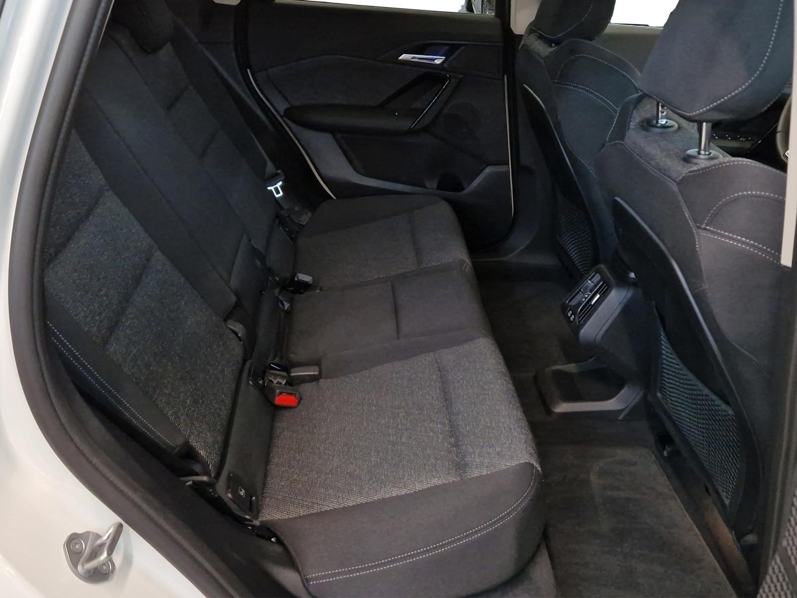 BMW X1 xDrive30e Steptronic-image-14