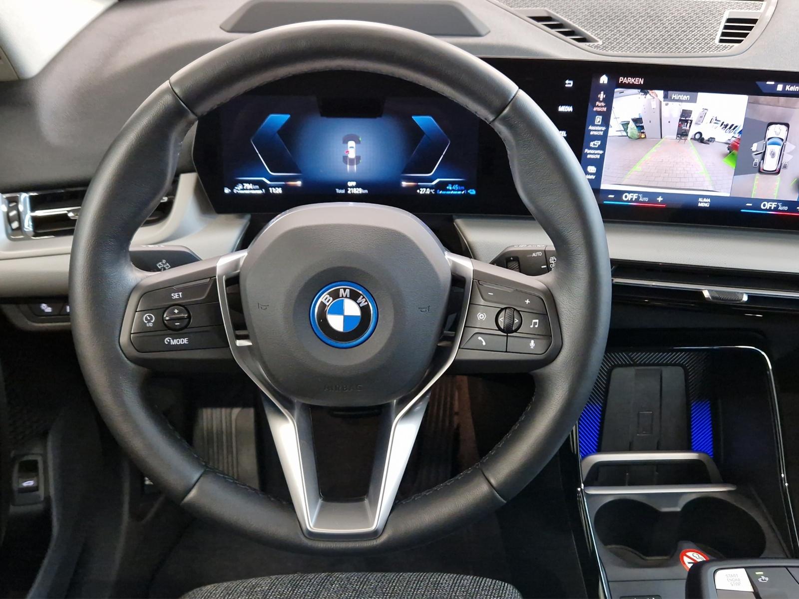 BMW X1 xDrive30e Steptronic-image-11