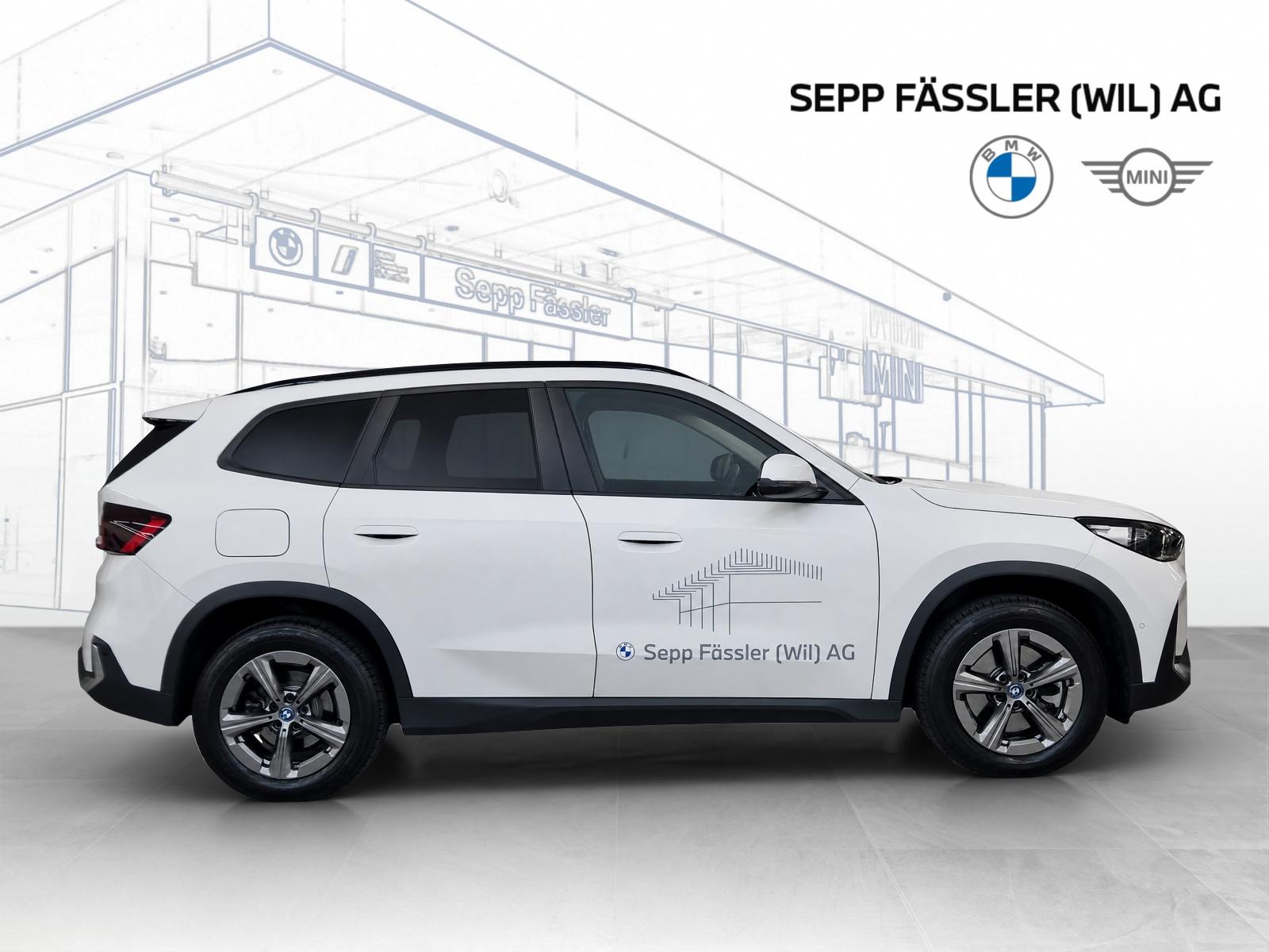 BMW X1 xDrive30e Steptronic-image-25