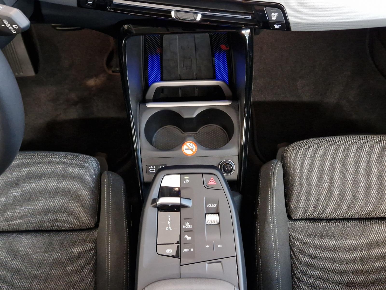 BMW X1 xDrive30e Steptronic-image-12