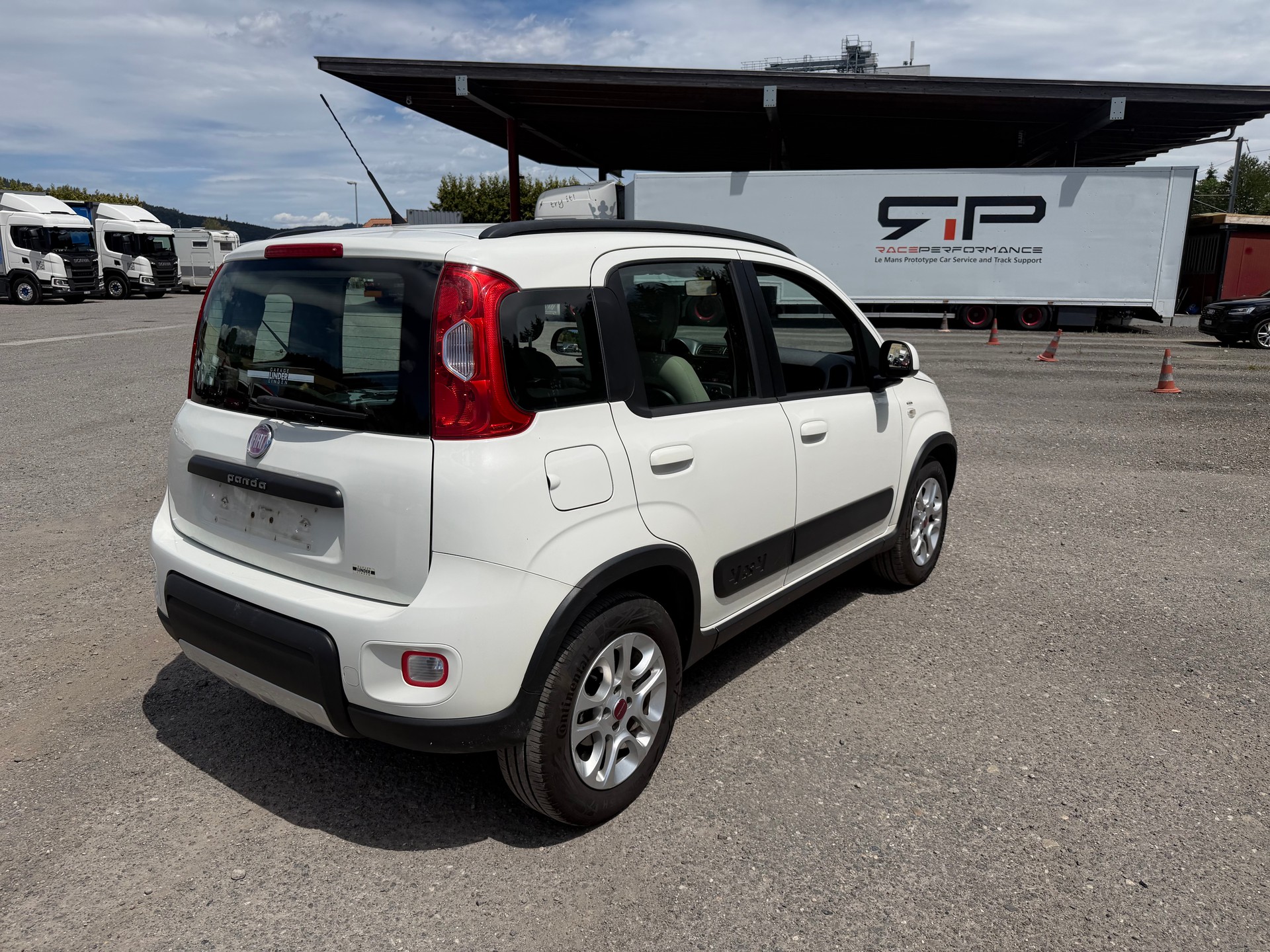 FIAT Panda 1.3 MJ Climbing 4x4-image-3