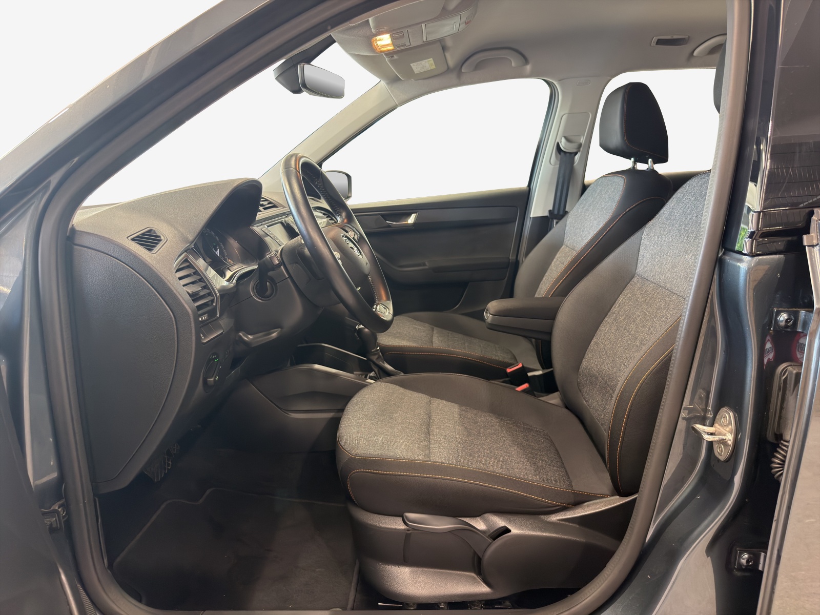 SKODA Fabia Combi 1.0 TSI Clever DSG-image-7