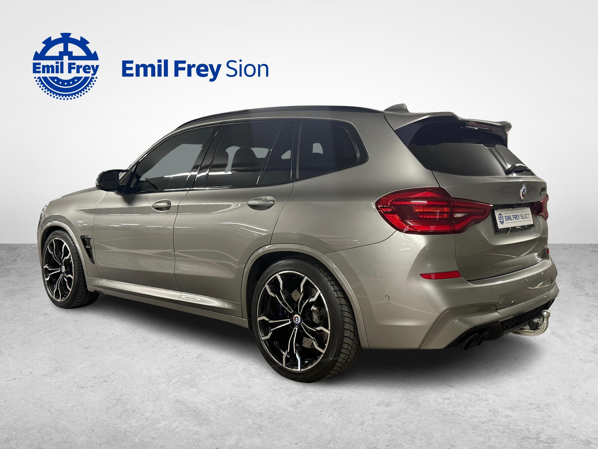 BMW X3 M Competition-showroom-element-3