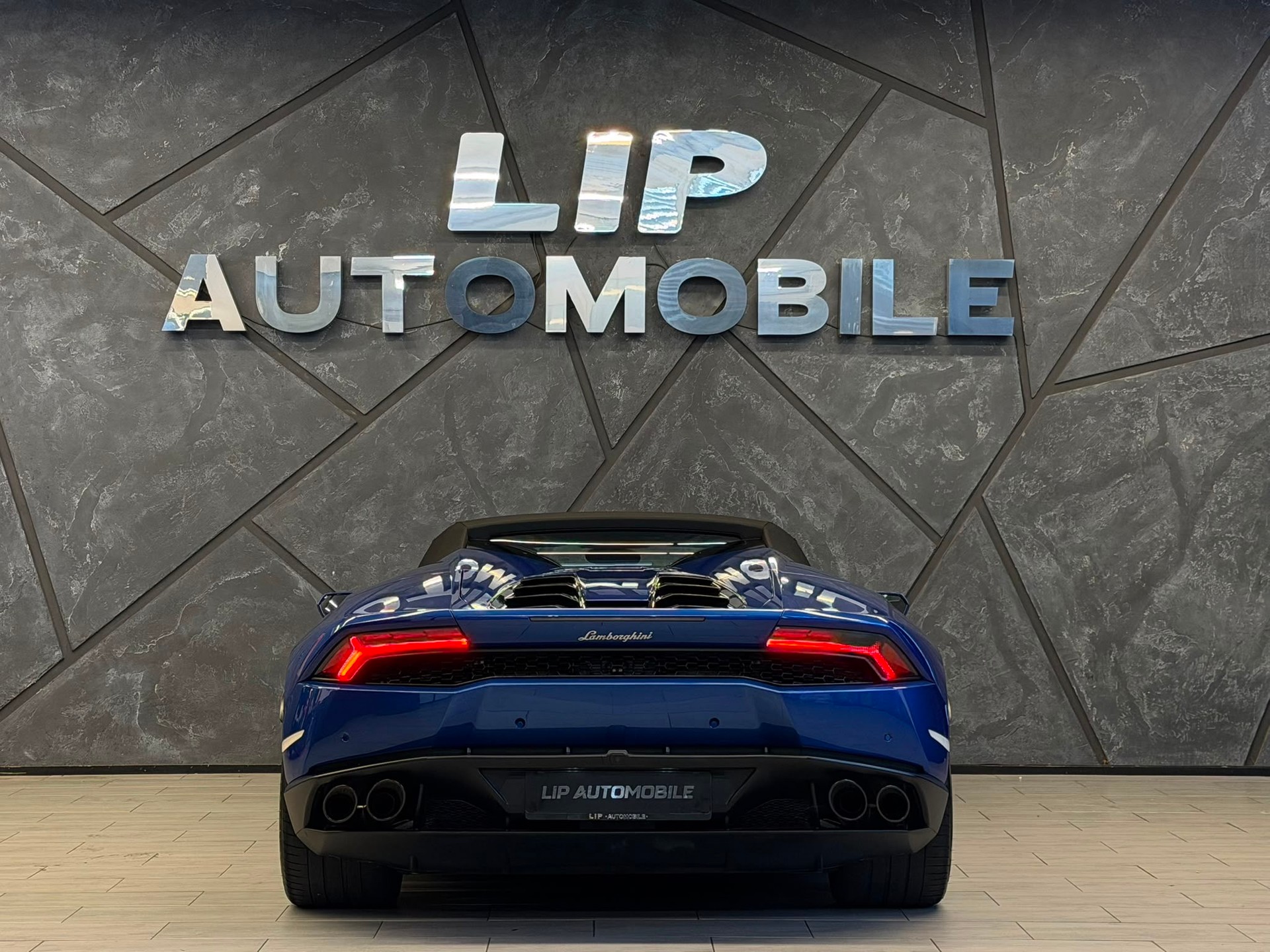 LAMBORGHINI Huracan LP610-4 Spyder DCT-image-11