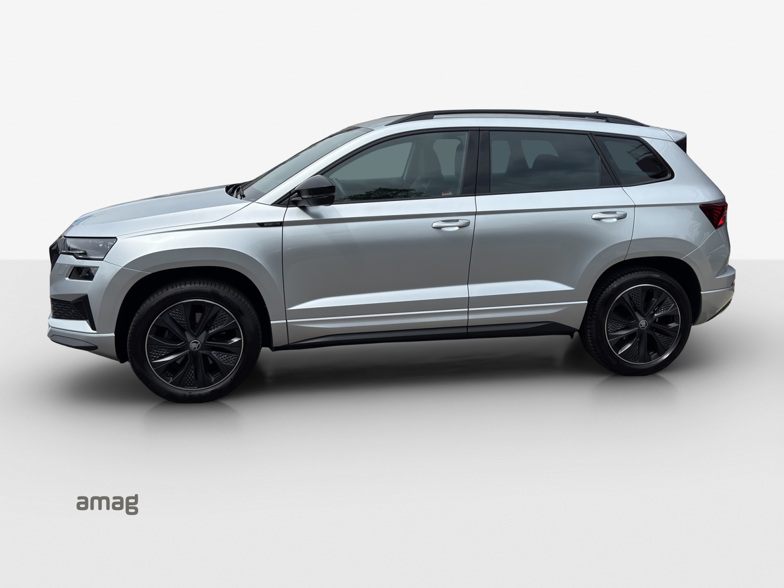 SKODA Karoq 2.0 TSI SportLine 4x4 DSG-image-1