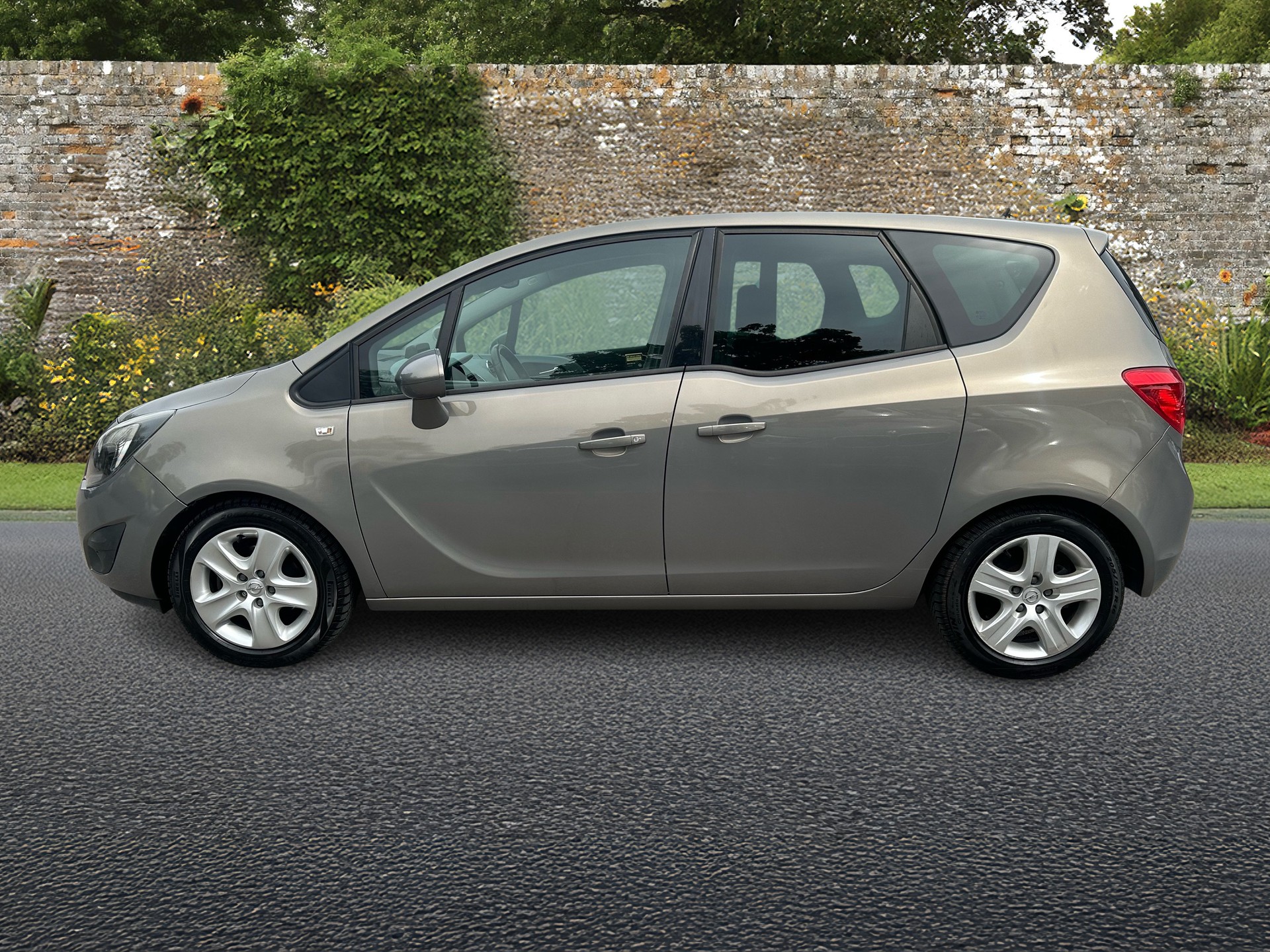 OPEL Meriva 1.4 Turbo Cosmo Automatic Cosmo Pack Navi 900-image-1