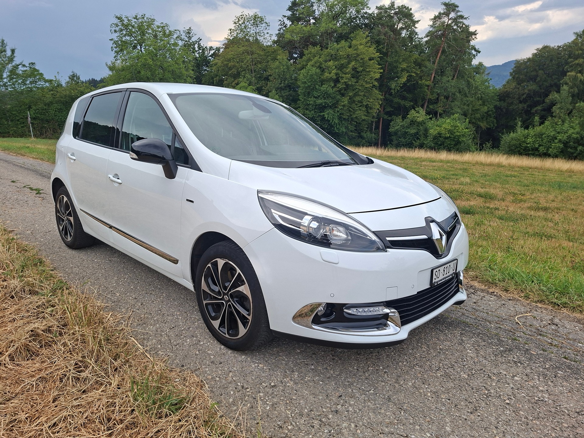 RENAULT Scénic 1.2 16V Turbo Bose-image-3