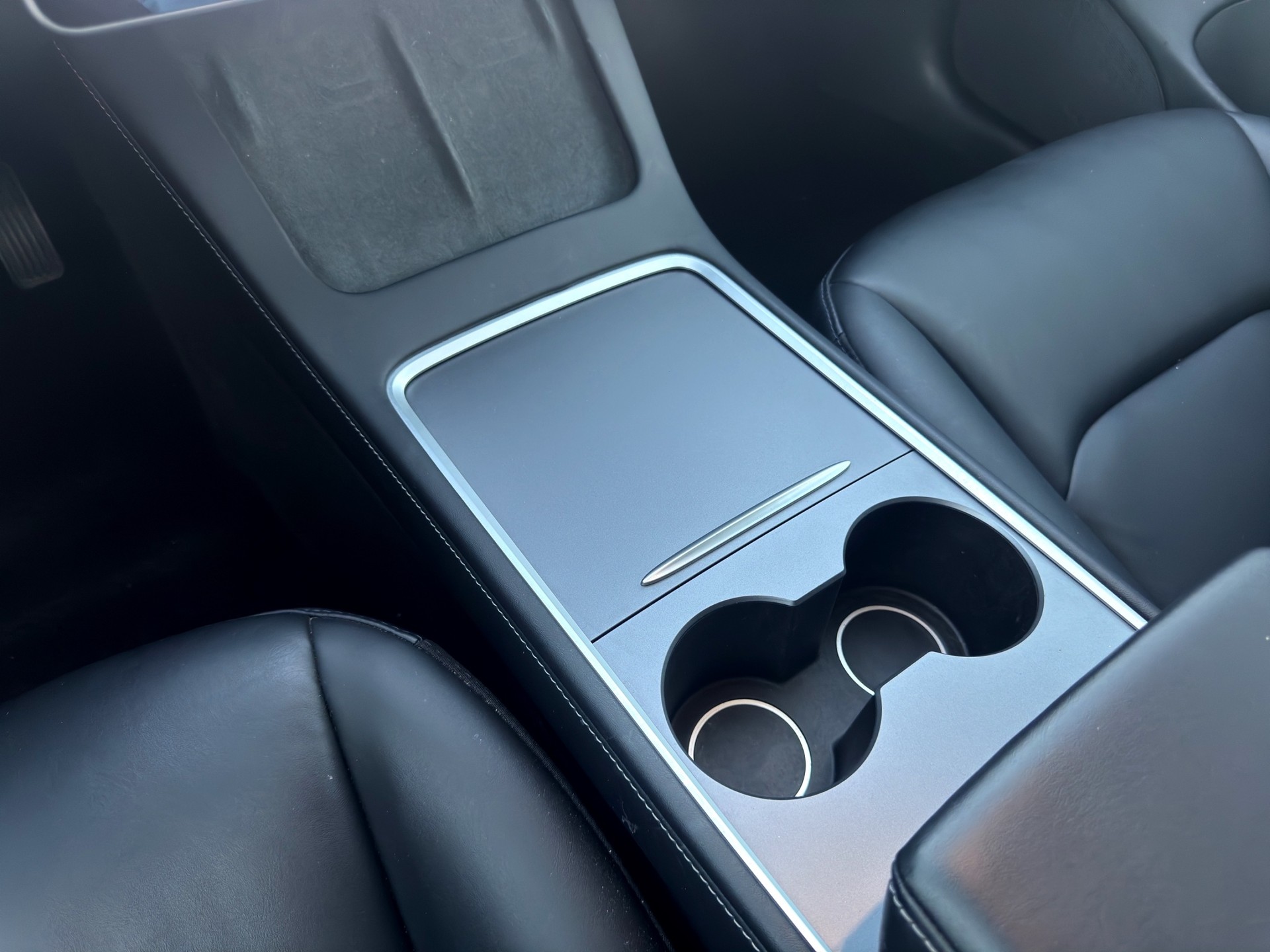 TESLA Model 3 Long Range Dual Motor AWD-image-14