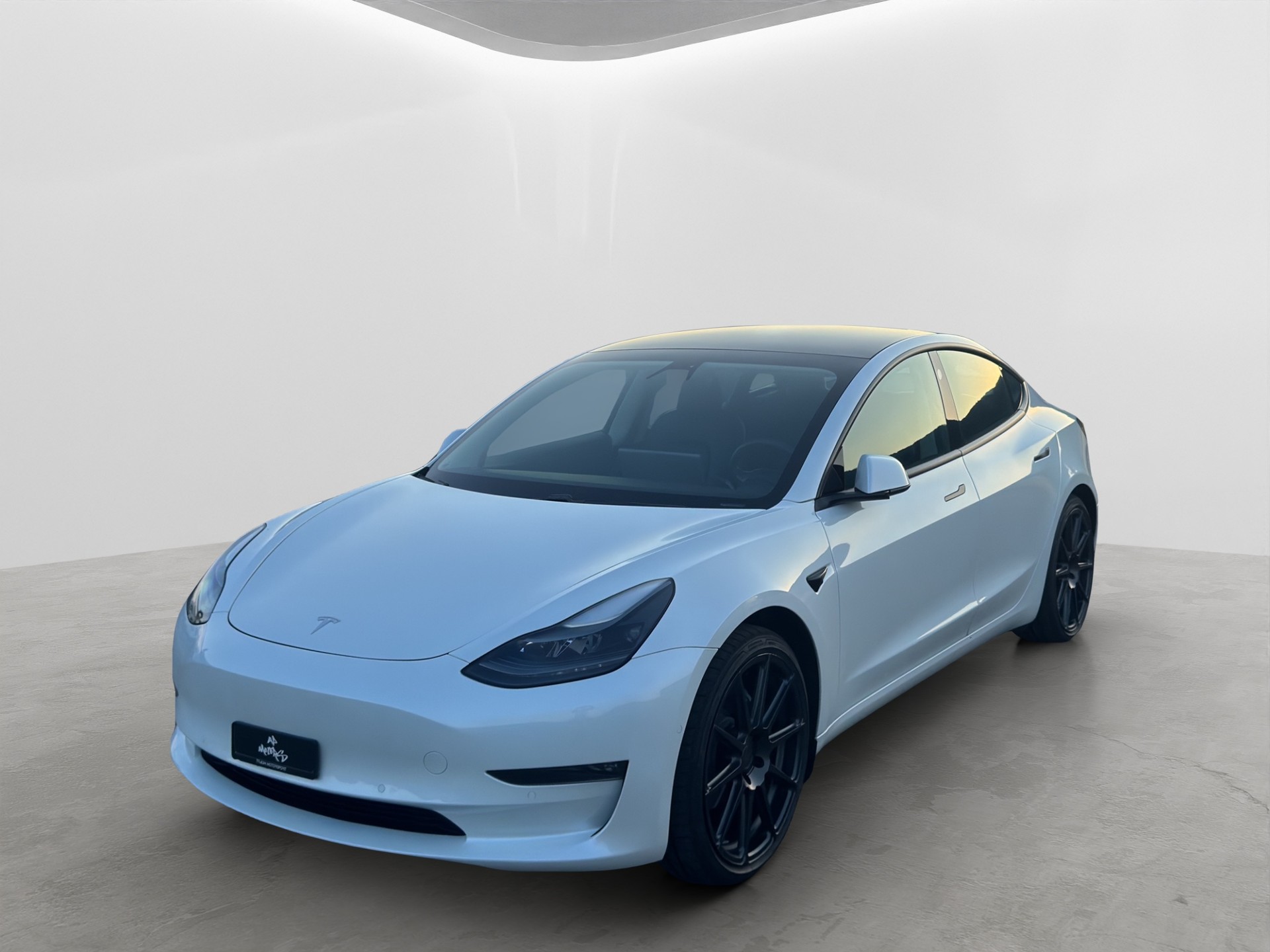 TESLA Model 3 Long Range Dual Motor AWD-image-2