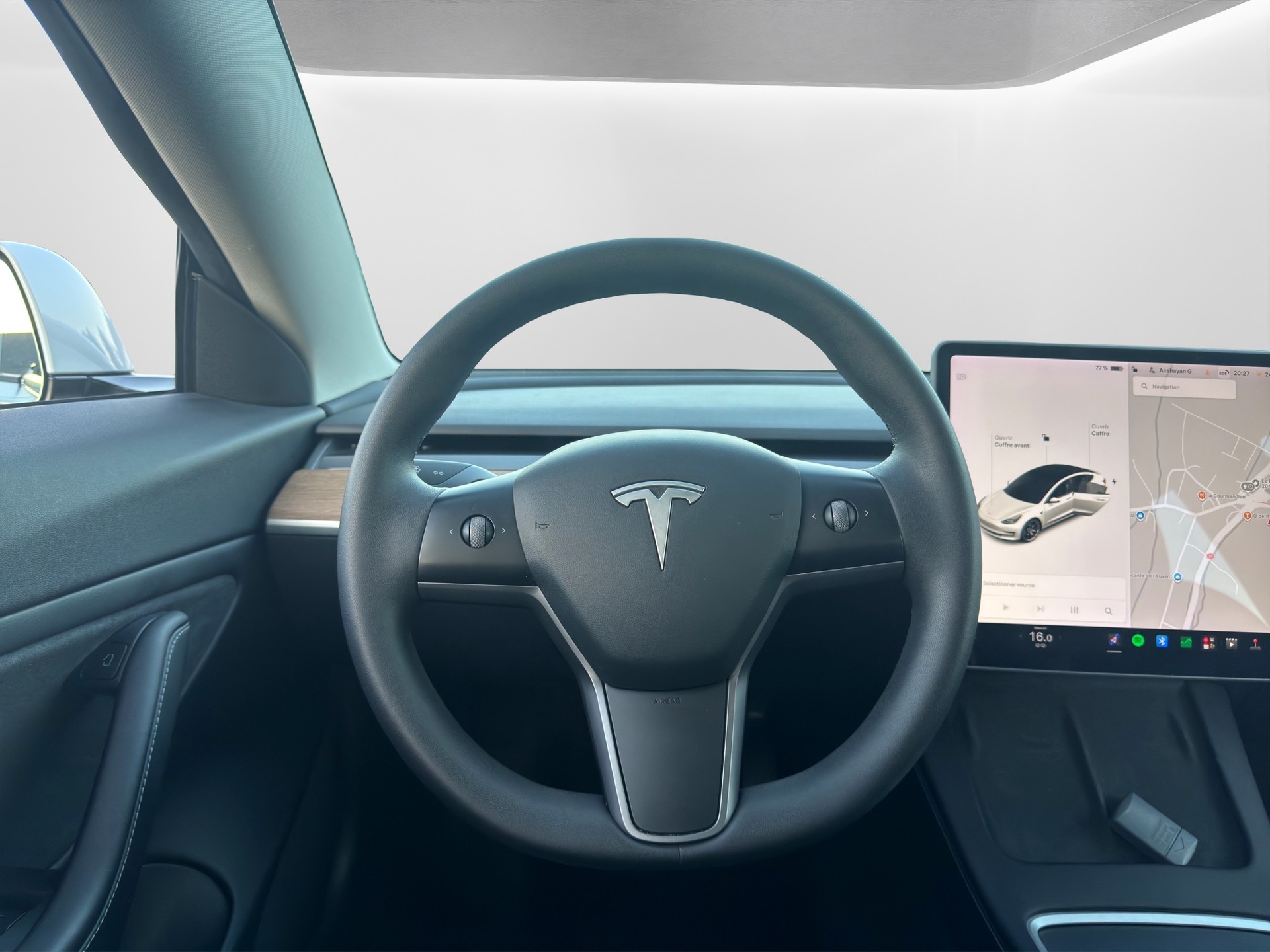 TESLA Model 3 Long Range Dual Motor AWD-image-10
