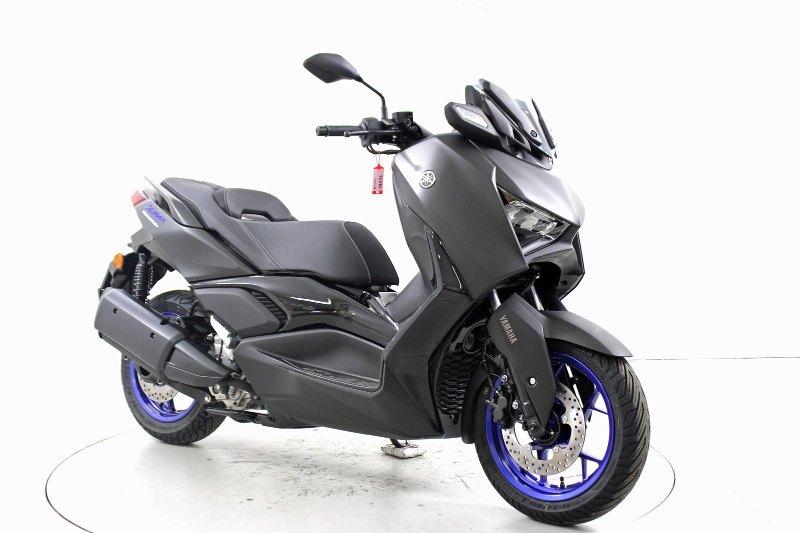 YAMAHA 300 X-Max ABS-showroom-element-1