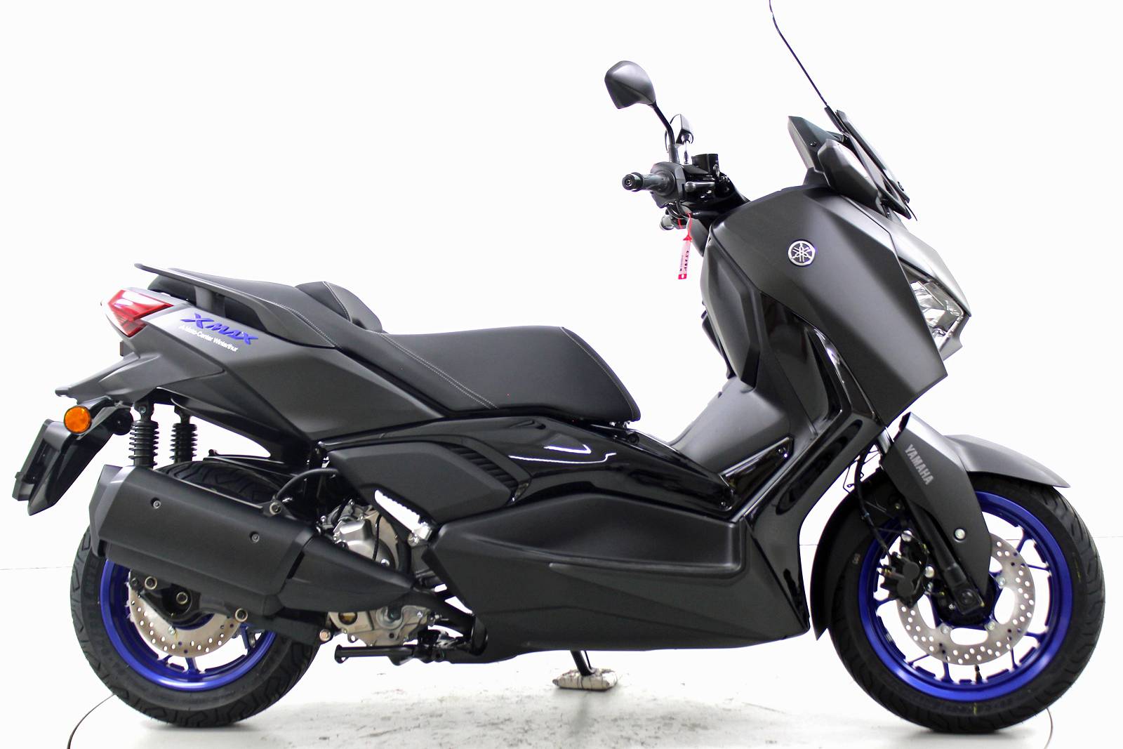 YAMAHA 300 X-Max ABS-showroom-element-3