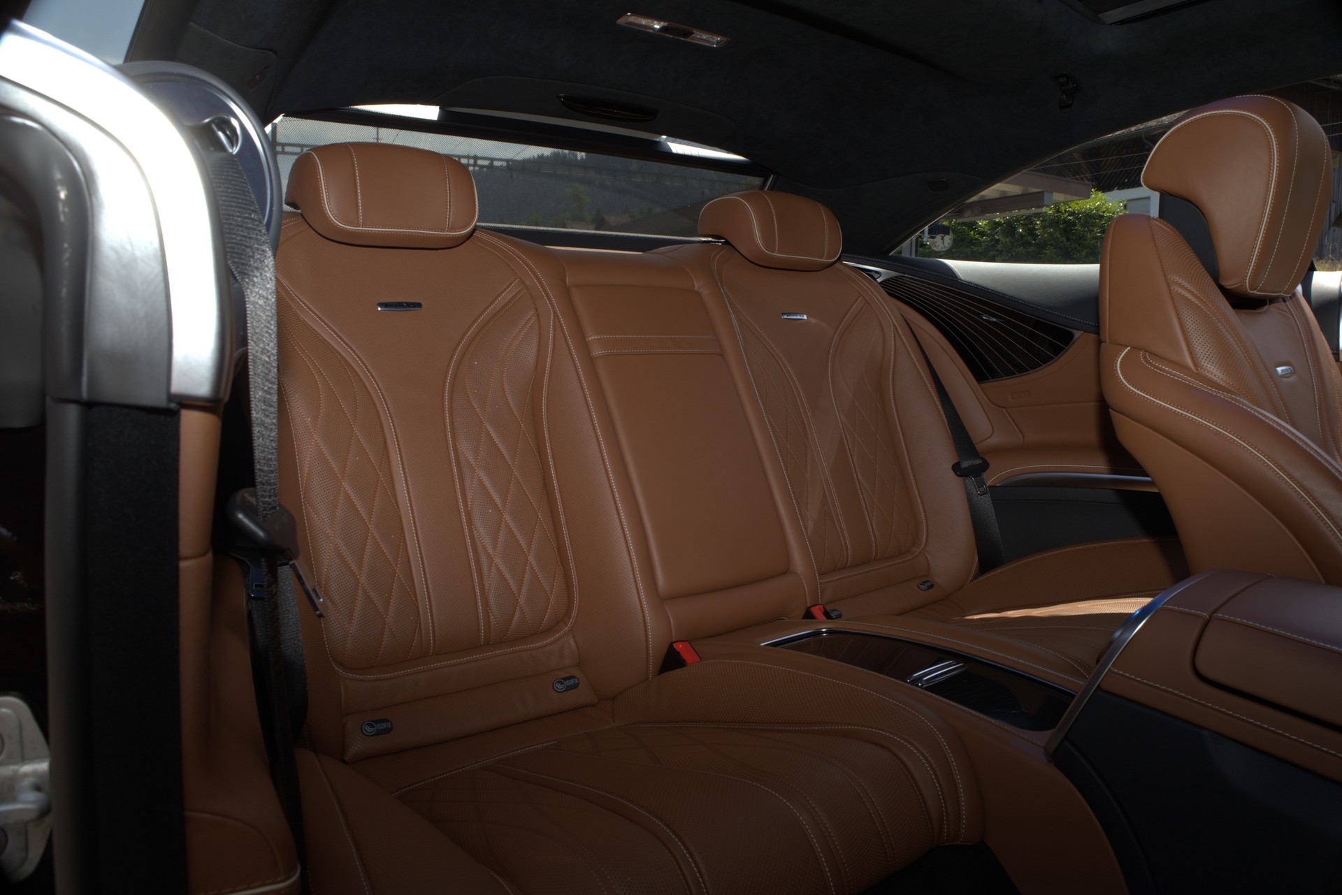 MERCEDES-BENZ S 63 AMG Coupé 4Matic Speedshift-image-8