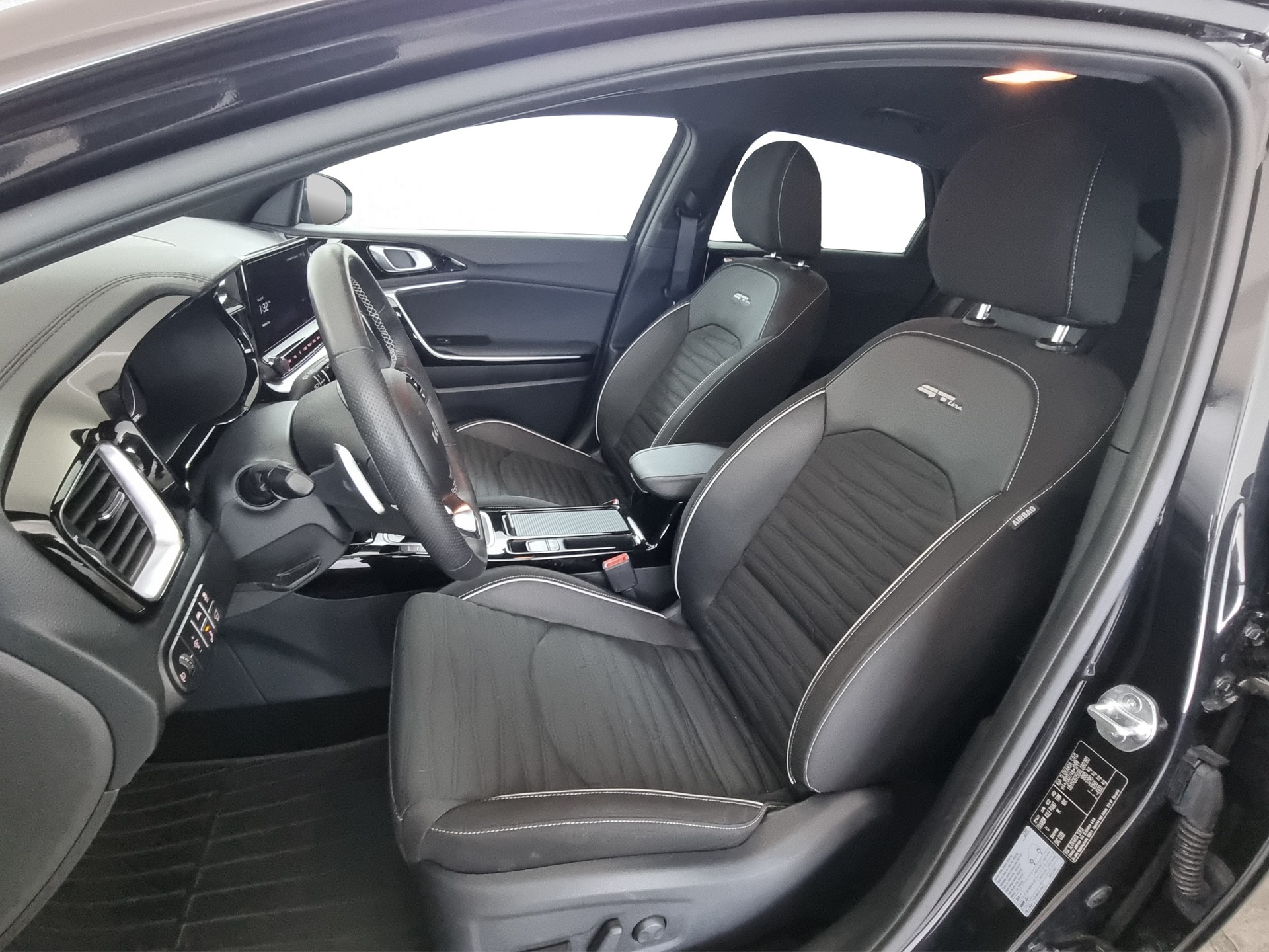 KIA Pro Ceed 1.5 T-GDi-image-5