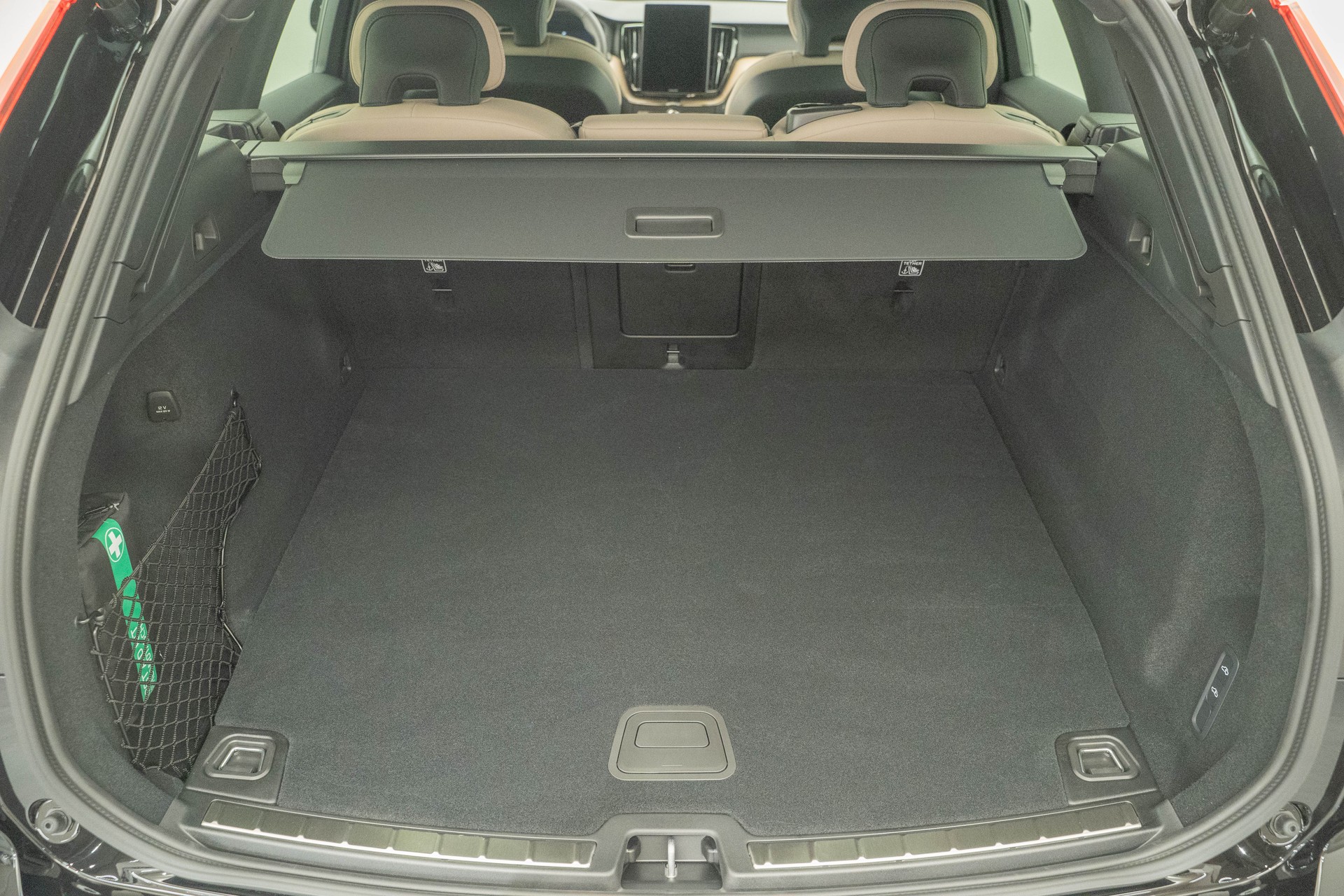 VOLVO XC60 2.0 T8 TE Ultra Bright eAWD-image-4