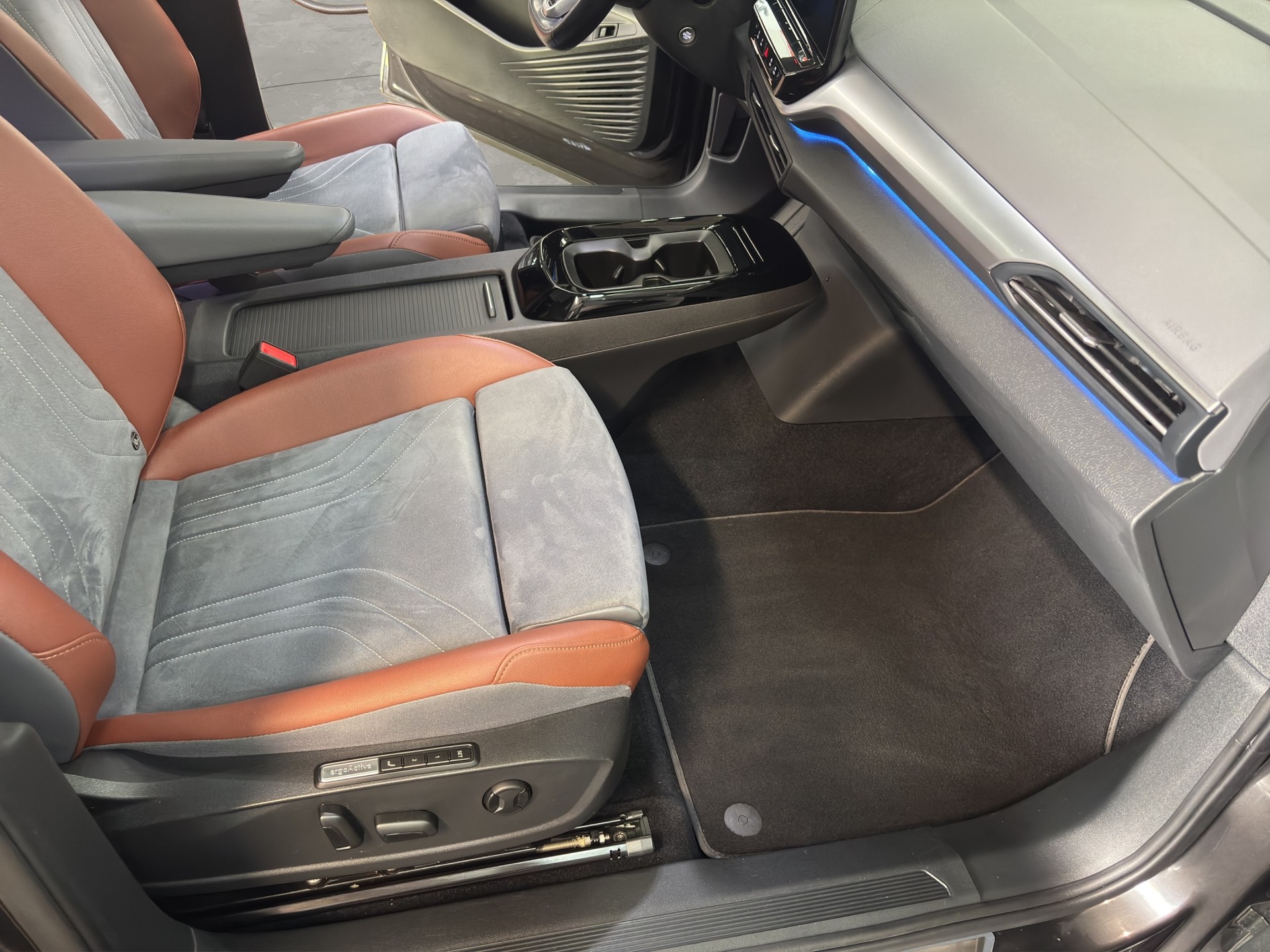 VW ID.4 Pro Performance 77 kWh-image-17