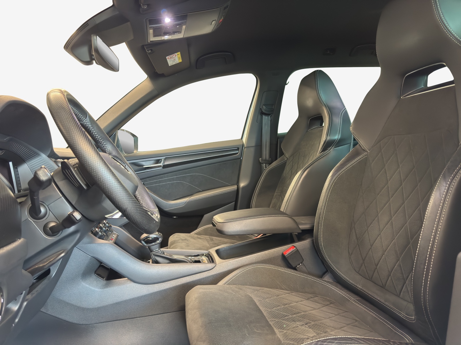 SKODA Kodiaq 2.0 TDI CR SportLine 4x4 DSG-image-7